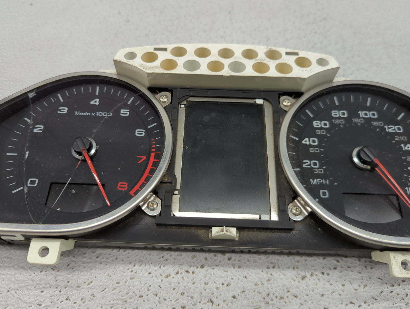 2011 Audi Q7 Instrument Cluster Speedometer Gauges P/N:4L0920951 503002123706, AUDIFK443N8CA Miles:115K Fits OEM Used Auto P