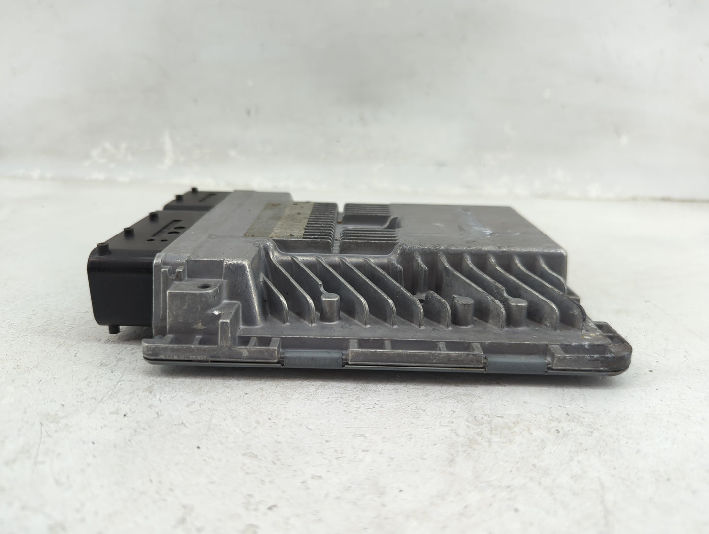 2011 Audi S4 PCM Engine Control Computer ECU ECM PCU OEM P/N:5WP46431 8K0 907 551 B Fits OEM Used Auto Parts - Oemusedautopa