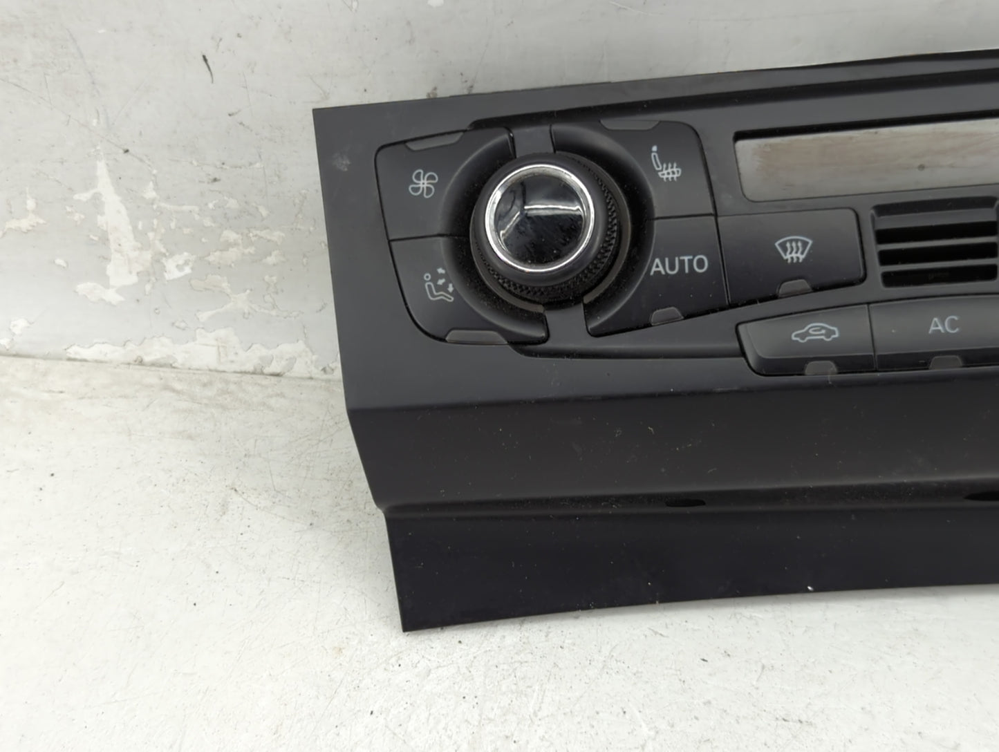 2010-2012 Audi S4 Climate Control Module Temperature AC/Heater Replacement P/N:8T1 820 043 AQ Fits OEM Used Auto Parts - Oem