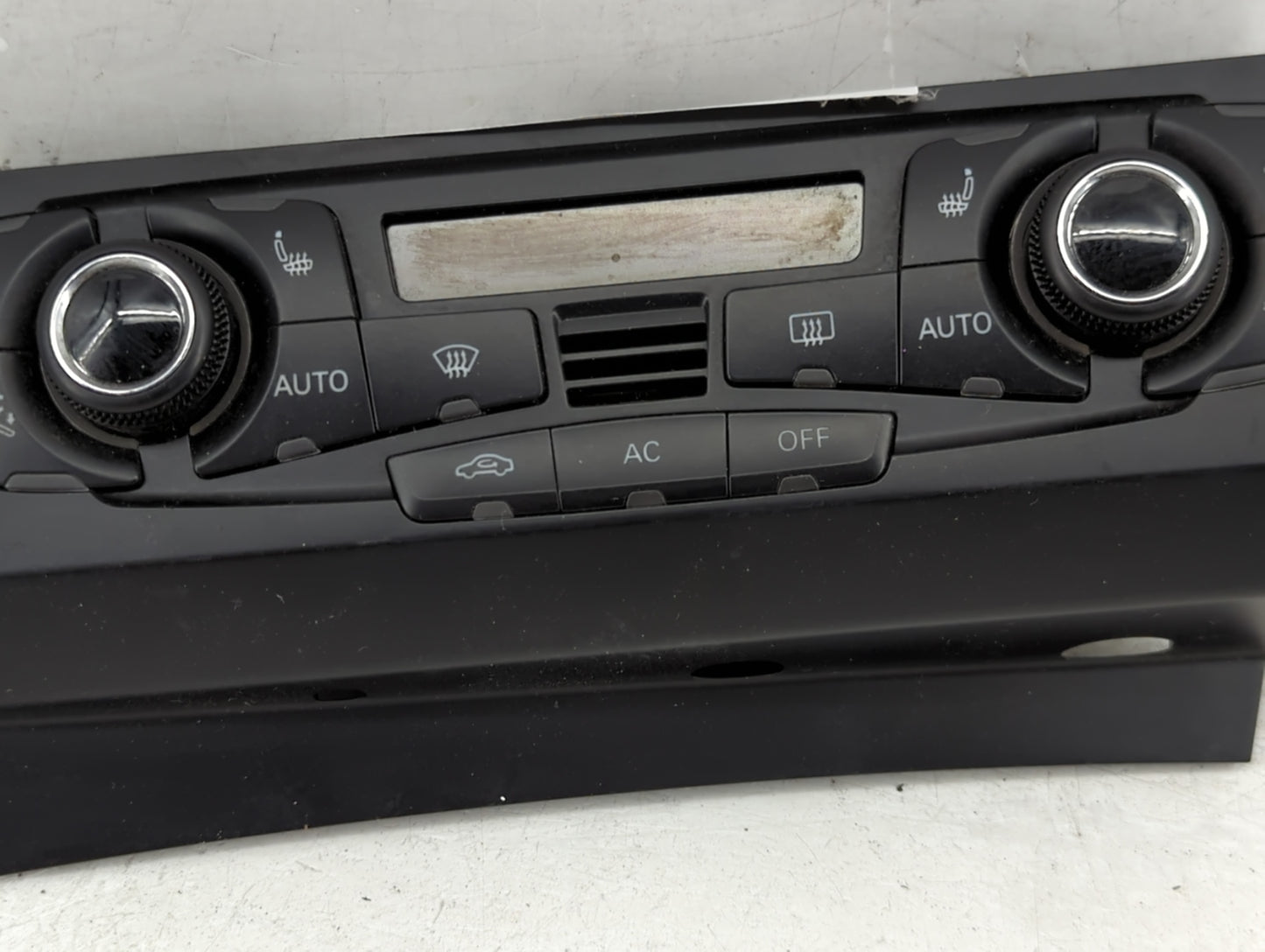 2010-2012 Audi S4 Climate Control Module Temperature AC/Heater Replacement P/N:8T1 820 043 AQ Fits OEM Used Auto Parts - Oem