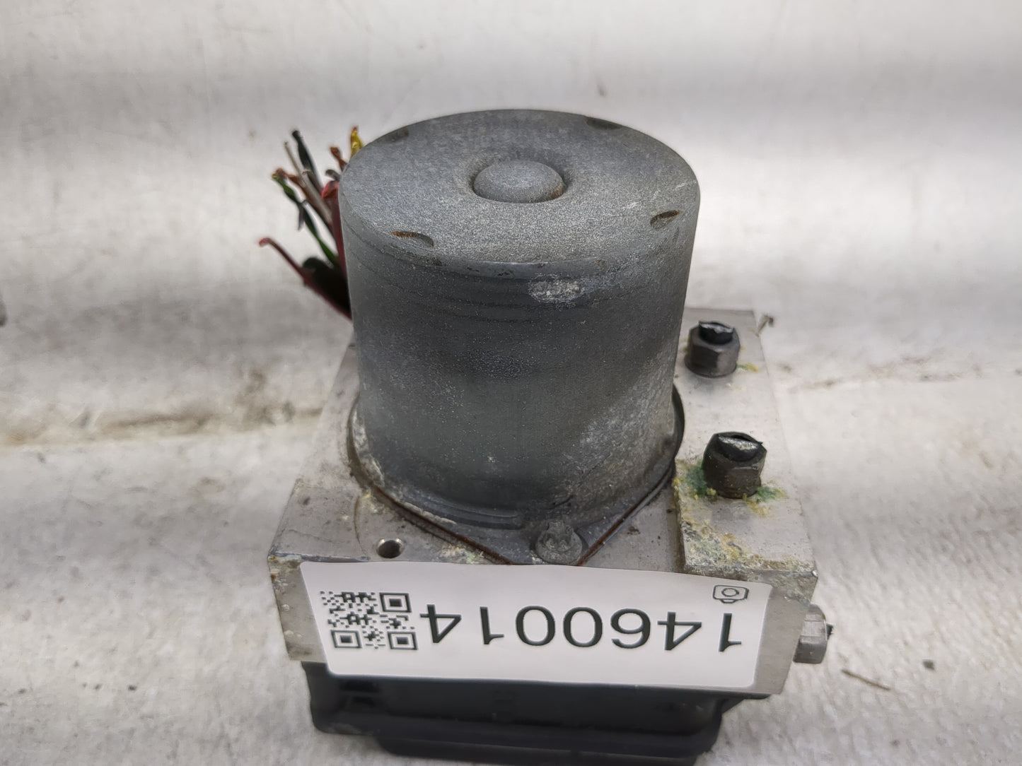 2011-2012 Audi S4 ABS Pump Control Module Replacement P/N:8K0614517EJ 10119750235, 0265236339 Fits Fits 2011 2012 OEM Used A