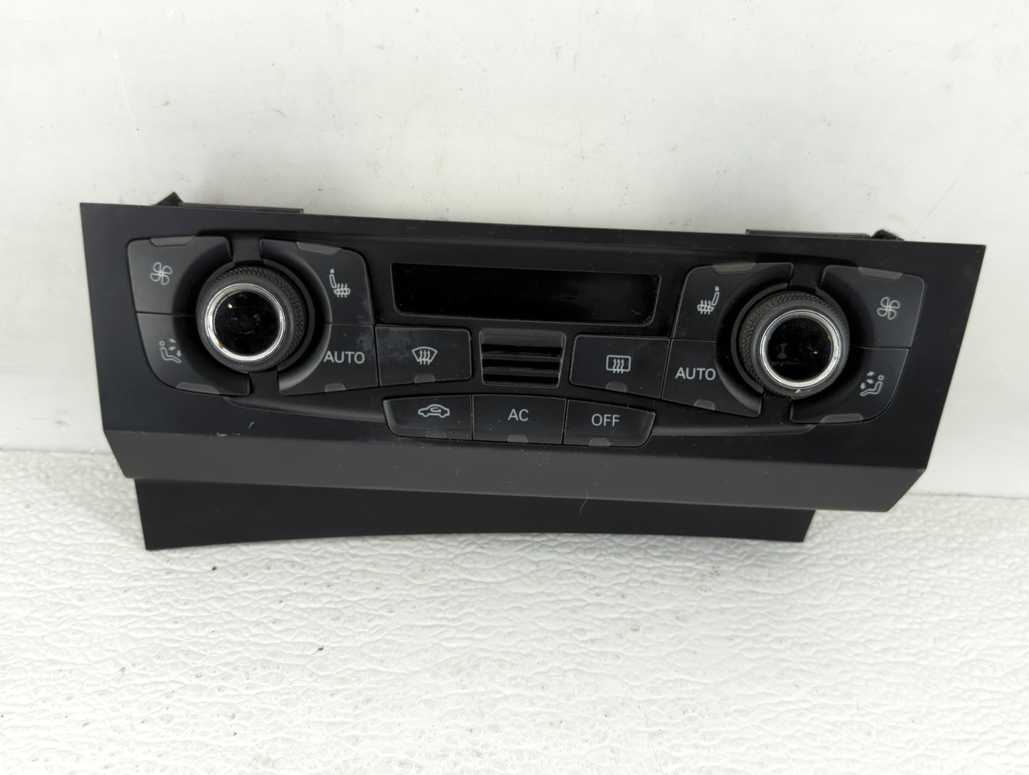 2008-2013 Audi S5 Climate Control Module Temperature AC/Heater Replacement P/N:8T1 820 043 AA 8T1 820 043 AK Fits OEM Used A
