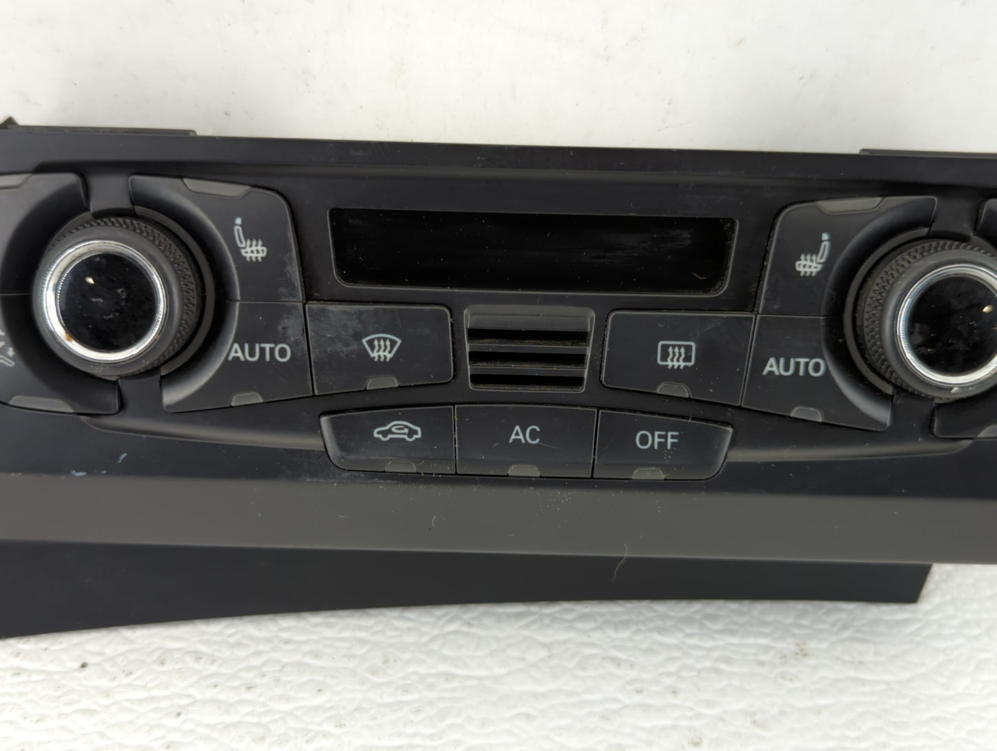 2008-2013 Audi S5 Climate Control Module Temperature AC/Heater Replacement P/N:8T1 820 043 AA 8T1 820 043 AK Fits OEM Used A