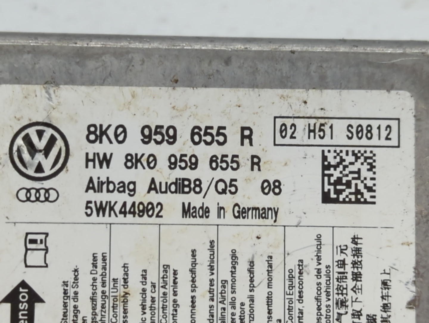 2010-2012 Audi S5 Chassis Control Module Ccm Bcm Body Control - Oemusedautoparts1.com