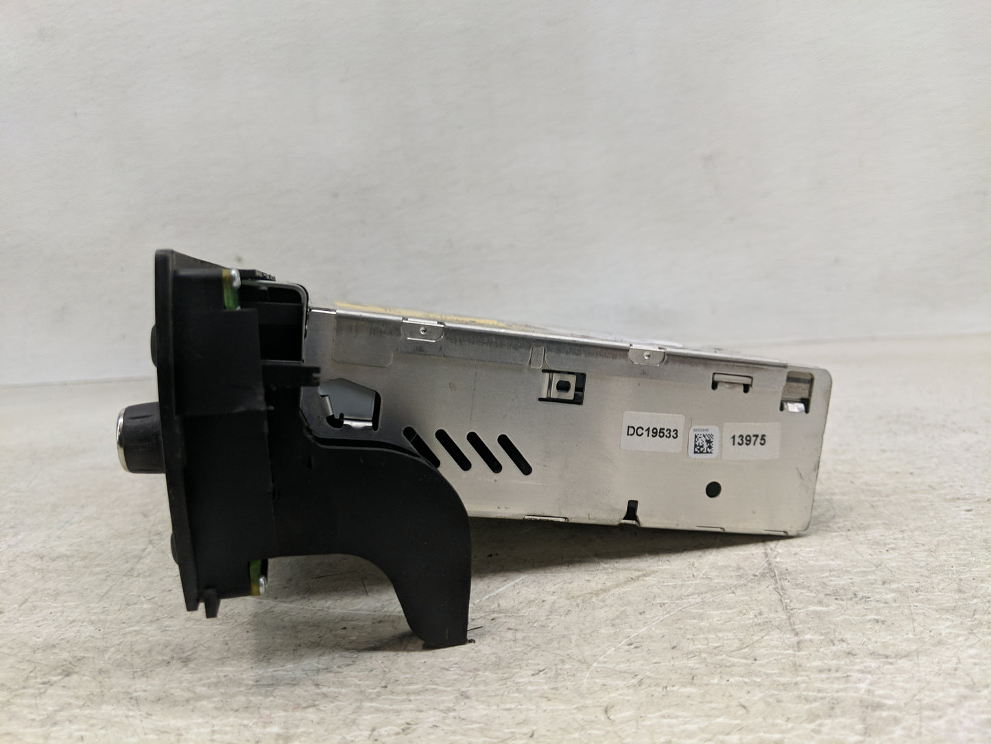2010-2013 Bmw 128i Radio AM FM Cd Player Receiver Replacement P/N:6512 9242503-01 Fits Fits 2010 2011 2012 2013 2014 2015 20
