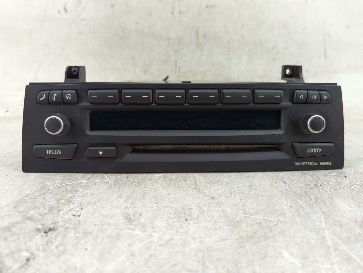 2010-2013 Bmw 135 Radio AM FM Cd Player Receiver Replacement P/N:6512 9302163-01 VD1035D6231611 Fits OEM Used Auto Parts - O