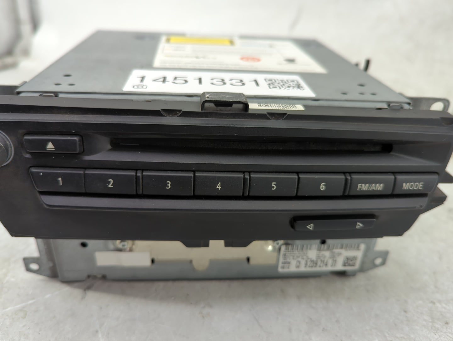 2011 Bmw 328 Radio AM FM Cd Player Receiver Replacement P/N:9239214 HB9583, CI923921401 Fits OEM Used Auto Parts - Oemusedau