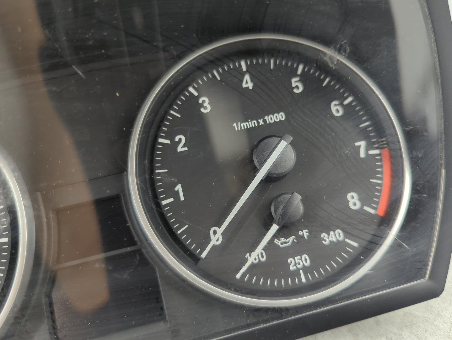 2011-2013 Bmw 328 Instrument Cluster Speedometer Gauges P/N:9242370-01 A2C 534 185 09, 14369510 Miles: Fits Fits 2011 2012 2