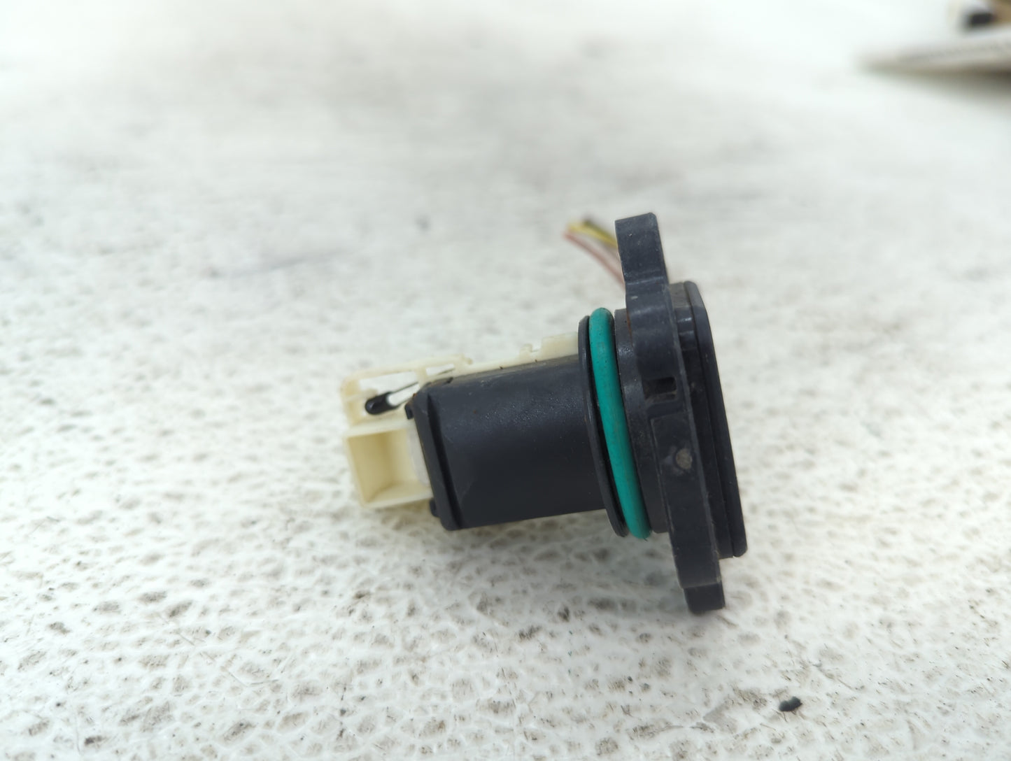 Bmw 328 Mass Air Flow Meter Maf 1487490 - Oemusedautoparts1.com