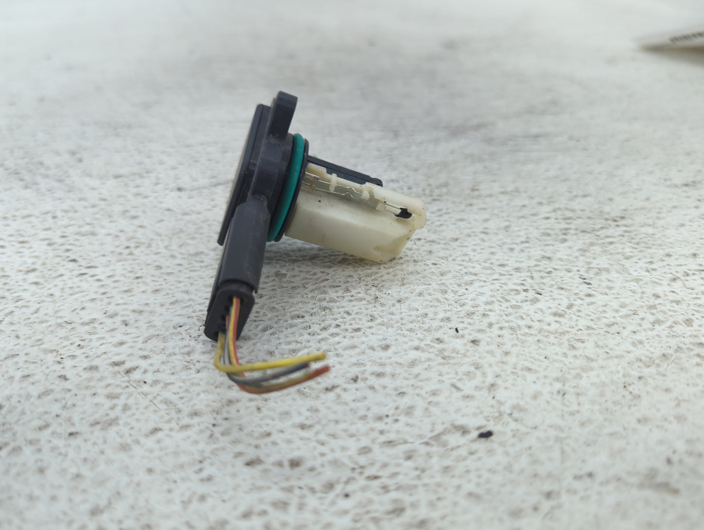 Bmw 328 Mass Air Flow Meter Maf 1487490 - Oemusedautoparts1.com