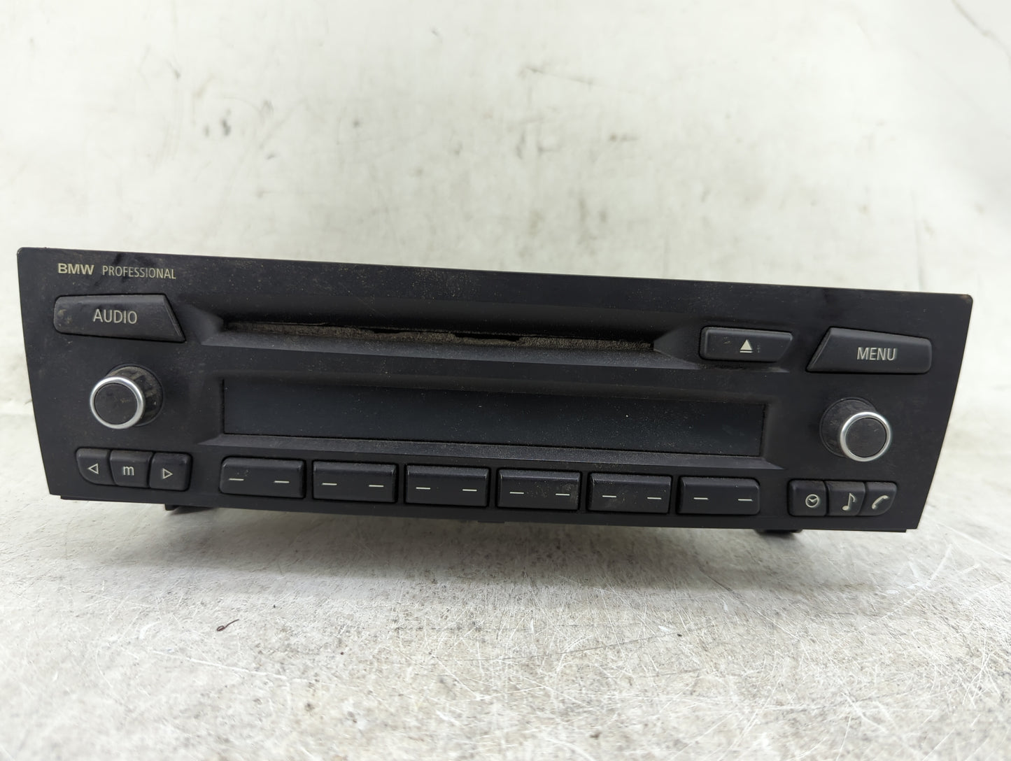 2010-2013 Bmw 328i Radio AM FM Cd Player Receiver Replacement P/N:6512 9242505-01 9242505 Fits OEM Used Auto Parts - Oemused