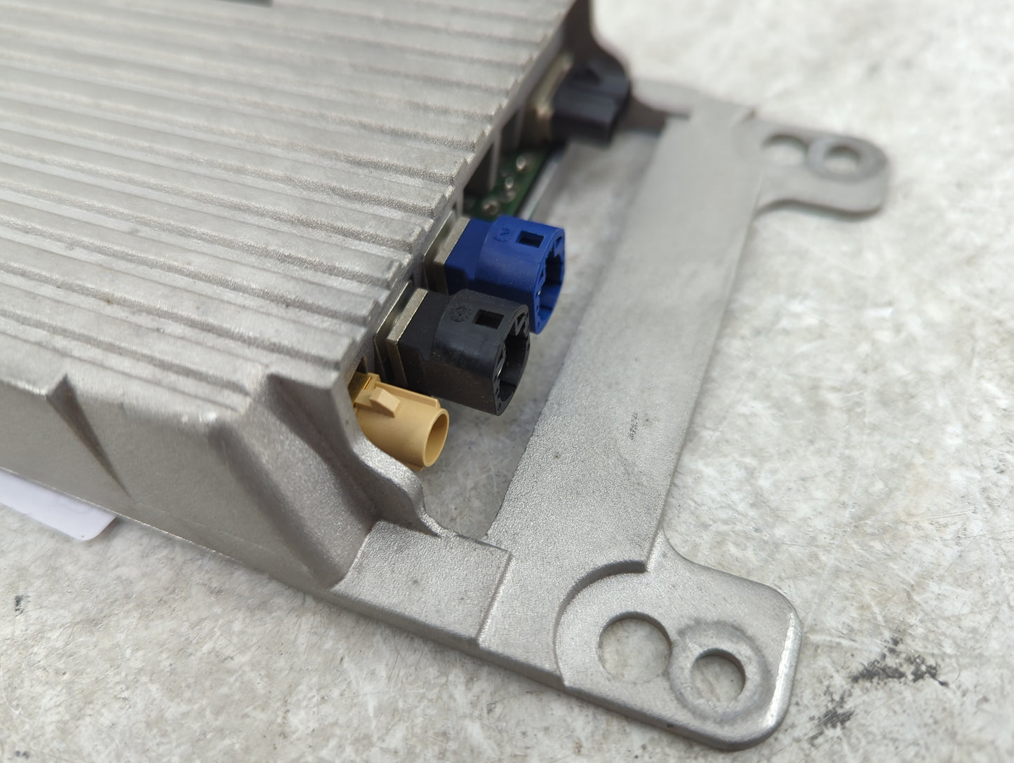 2007-2011 Bmw 328i Telematics Control Module - Oemusedautoparts1.com