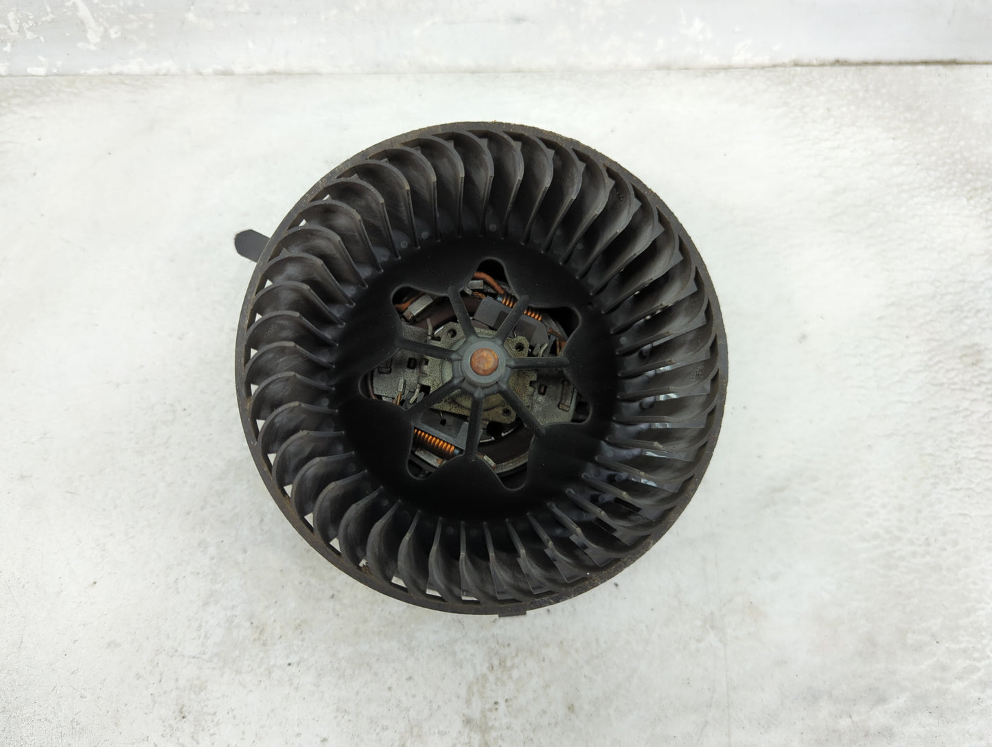2007-2013 Bmw 328i Heater AC Blower Motor P/N:T1021327U-A P0F8L02F8N Fits OEM Used Auto Parts - Oemusedautoparts1.com