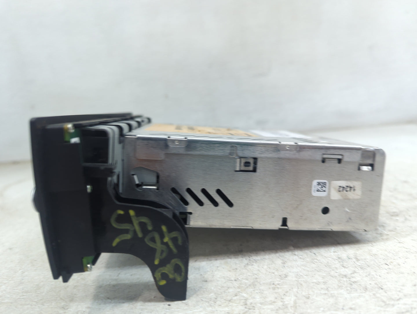 2010-2013 Bmw 328i Radio AM FM Cd Player Receiver Replacement P/N:6512 9289165-01 A2C83560600 Fits OEM Used Auto Parts - Oem