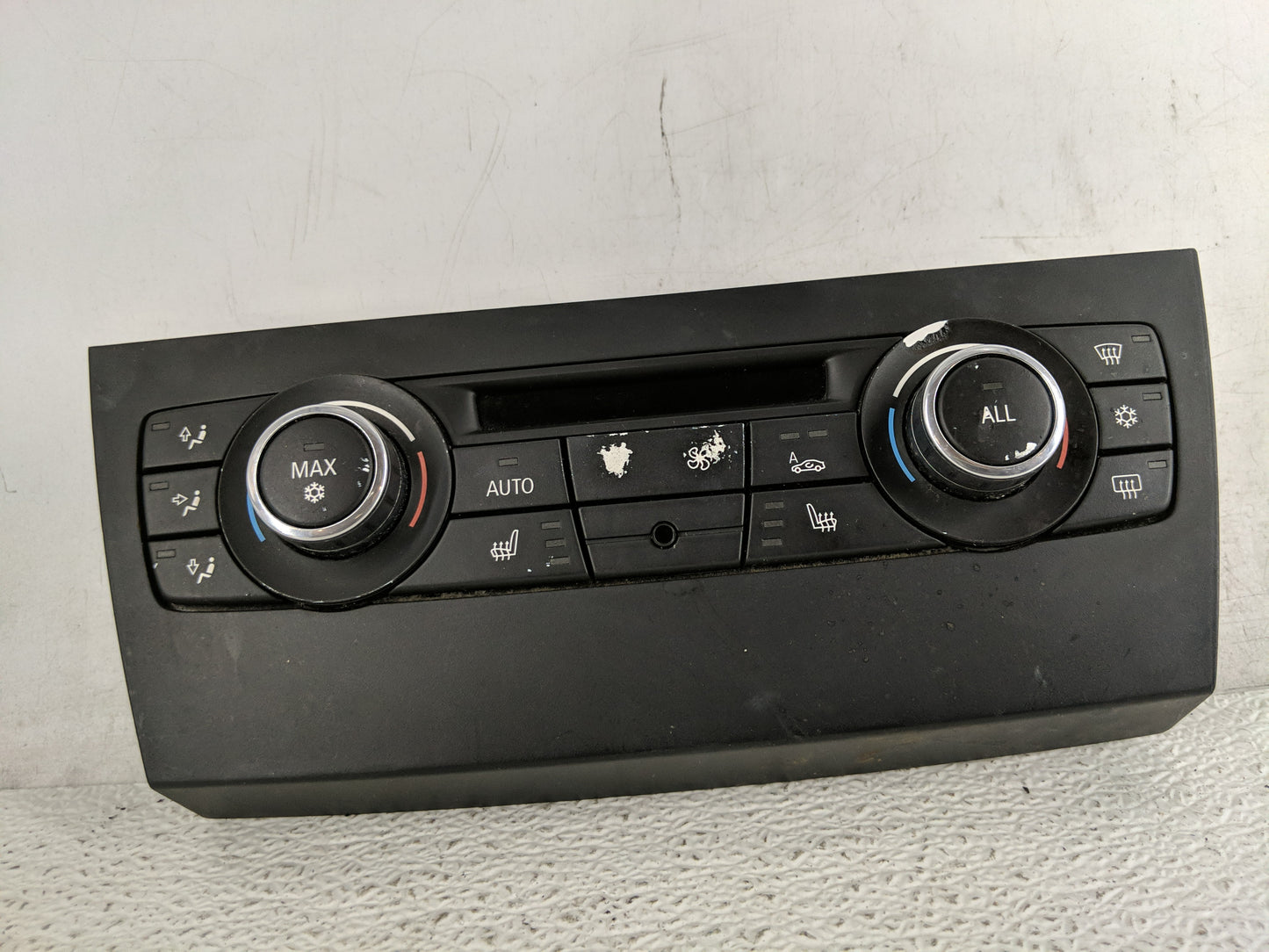 2011-2013 Bmw 328i Climate Control Module Temperature AC/Heater Replacement P/N:6411 9242411-01 Fits Fits 2011 2012 2013 OEM