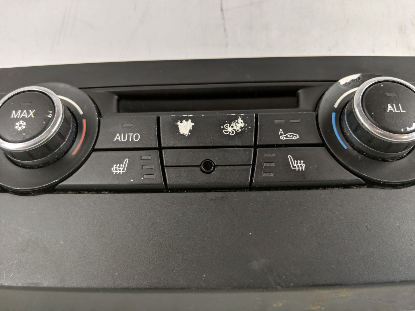 2011-2013 Bmw 328i Climate Control Module Temperature AC/Heater Replacement P/N:6411 9242411-01 Fits Fits 2011 2012 2013 OEM