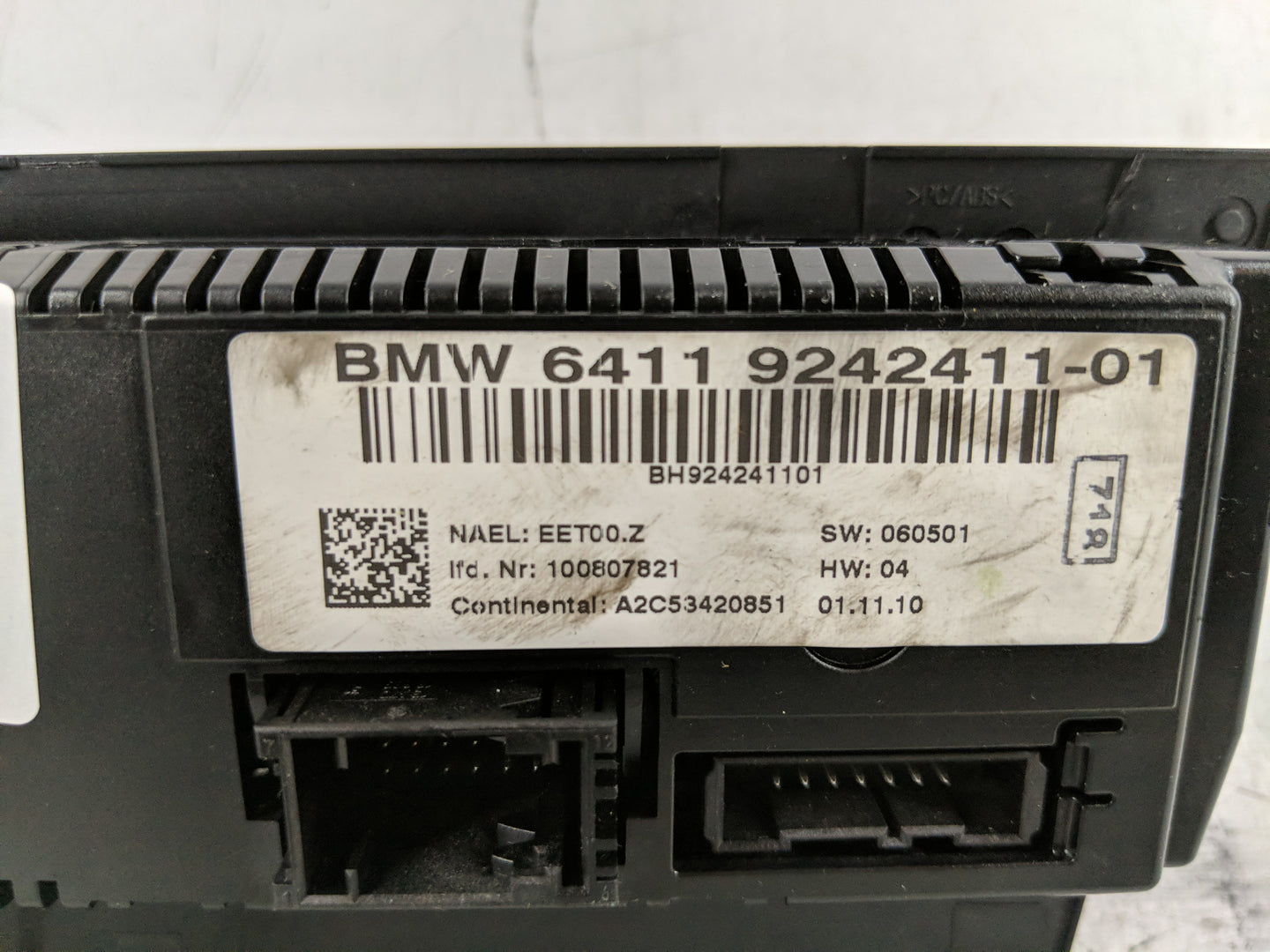 2011-2013 Bmw 328i Climate Control Module Temperature AC/Heater Replacement P/N:6411 9242411-01 Fits Fits 2011 2012 2013 OEM