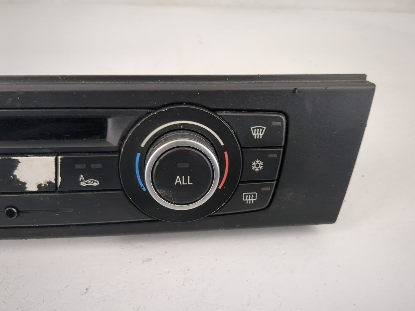 2010-2012 Bmw 328i Climate Control Module Temperature AC/Heater Replacement P/N:BH924241001 6411 9242410-01 Fits OEM Used Au