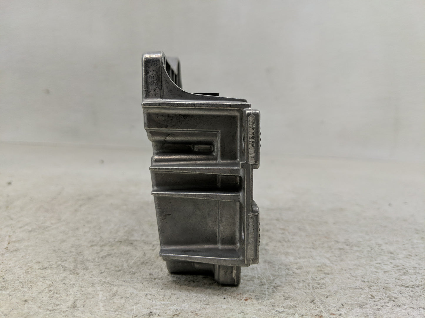 2011 Bmw 328i PCM Engine Control Computer ECU ECM PCU OEM P/N:0 285 010 070 Fits OEM Used Auto Parts - Oemusedautoparts1.com