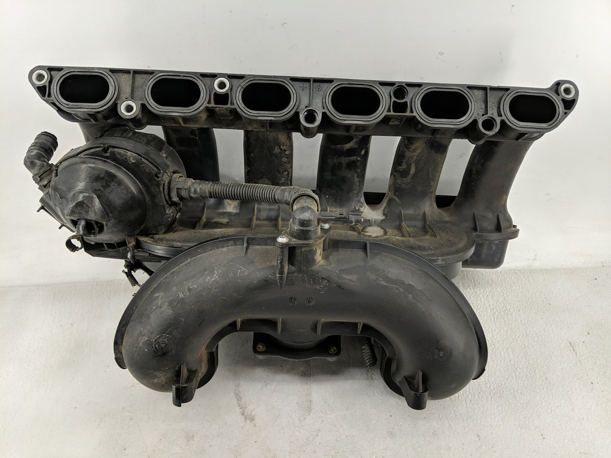 2007-2013 Bmw 328i Air Intake Manifold P/N:754158505 Fits Fits 2006 2007 2008 2009 2010 2011 2012 2013 OEM Used Auto Parts -