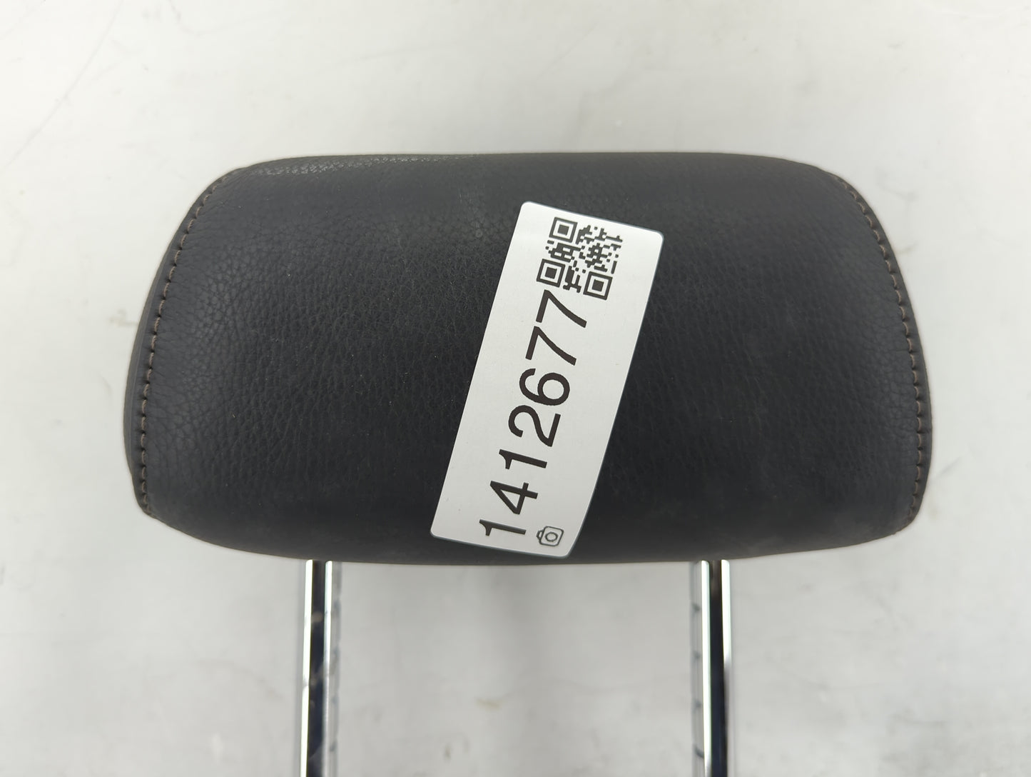 2007-2012 Bmw 328i Headrest Head Rest Rear Seat Fits Fits 2006 2007 2008 2009 2010 2011 2012 OEM Used Auto Parts - Oemusedau