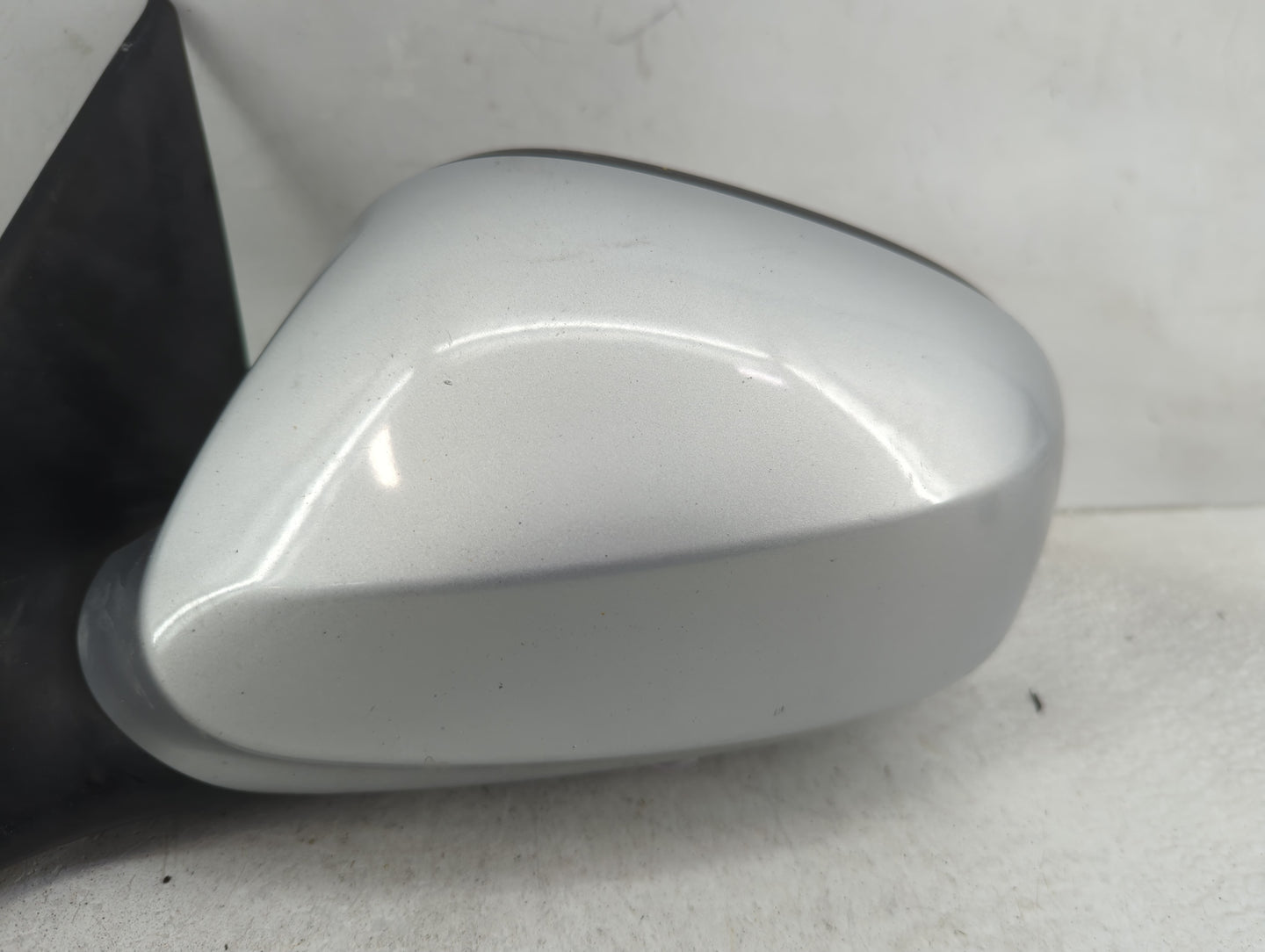 2010-2013 Bmw 328i Driver Side View Mirror - Left Door Mirror OEM Used - Oemusedautoparts1.com