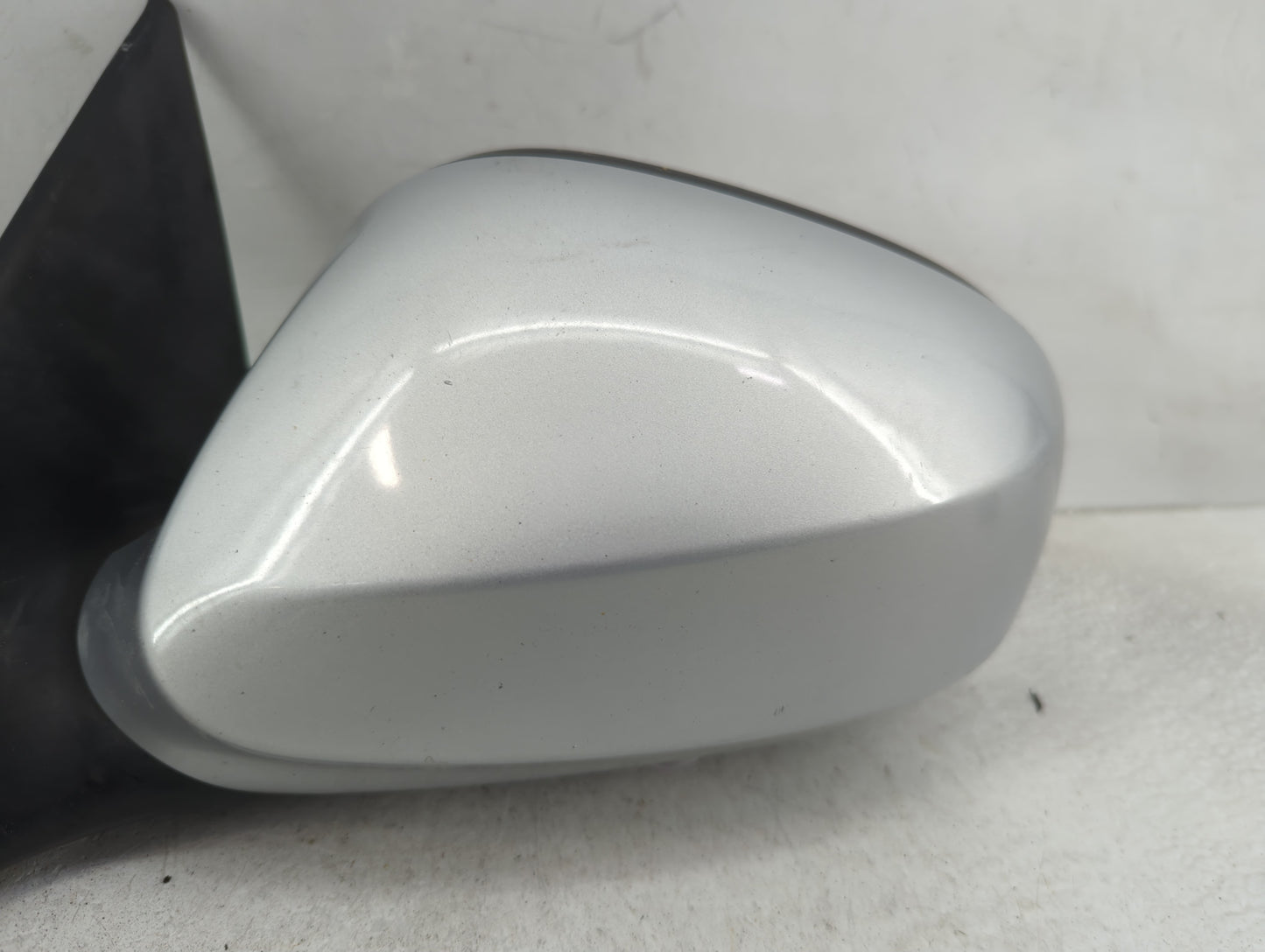 2010-2013 Bmw 328i Driver Side View Mirror - Left Door Mirror OEM Used - Oemusedautoparts1.com