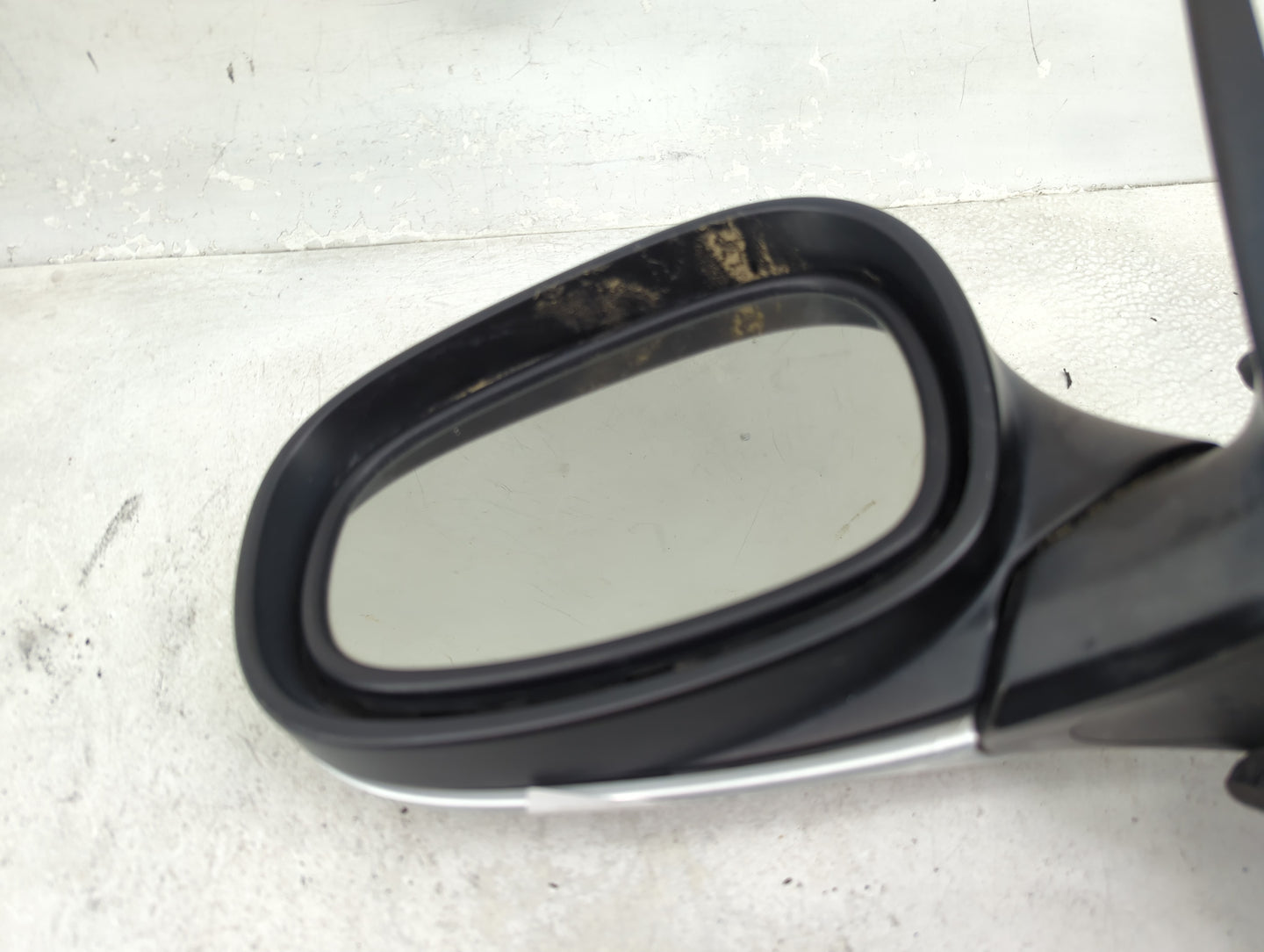 2010-2013 Bmw 328i Driver Side View Mirror - Left Door Mirror OEM Used - Oemusedautoparts1.com