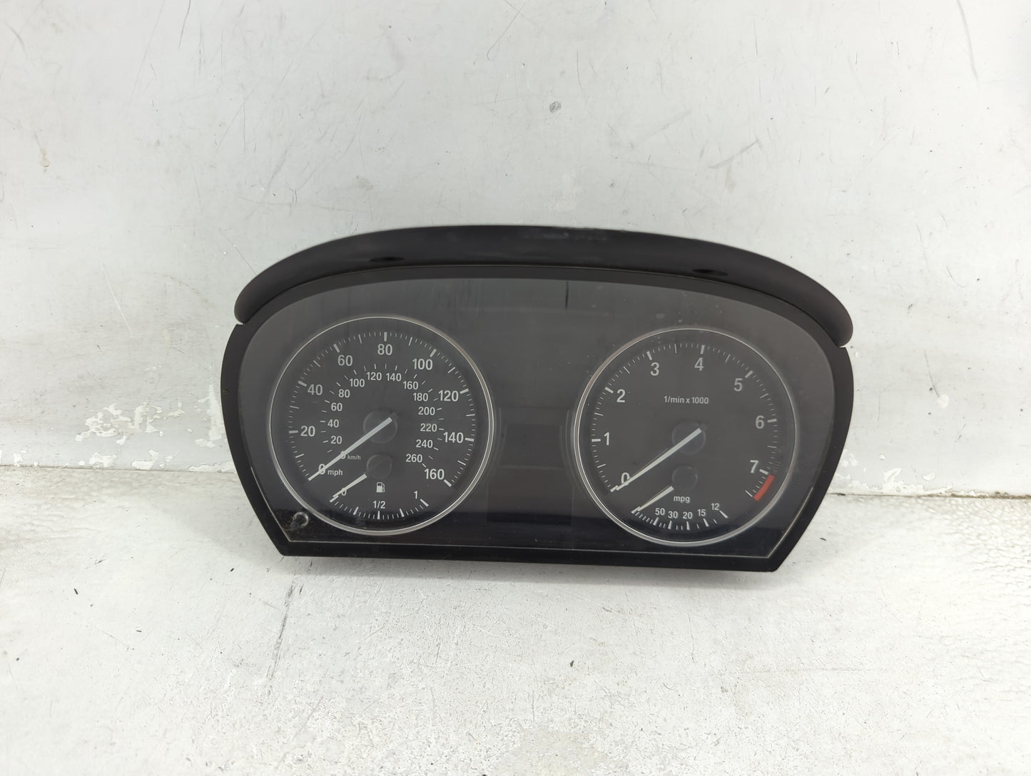 2007-2012 Bmw 328i Instrument Cluster Speedometer Gauges P/N:IK924236701C 9242367-01 Miles: Fits OEM Used Auto Parts - Oemus