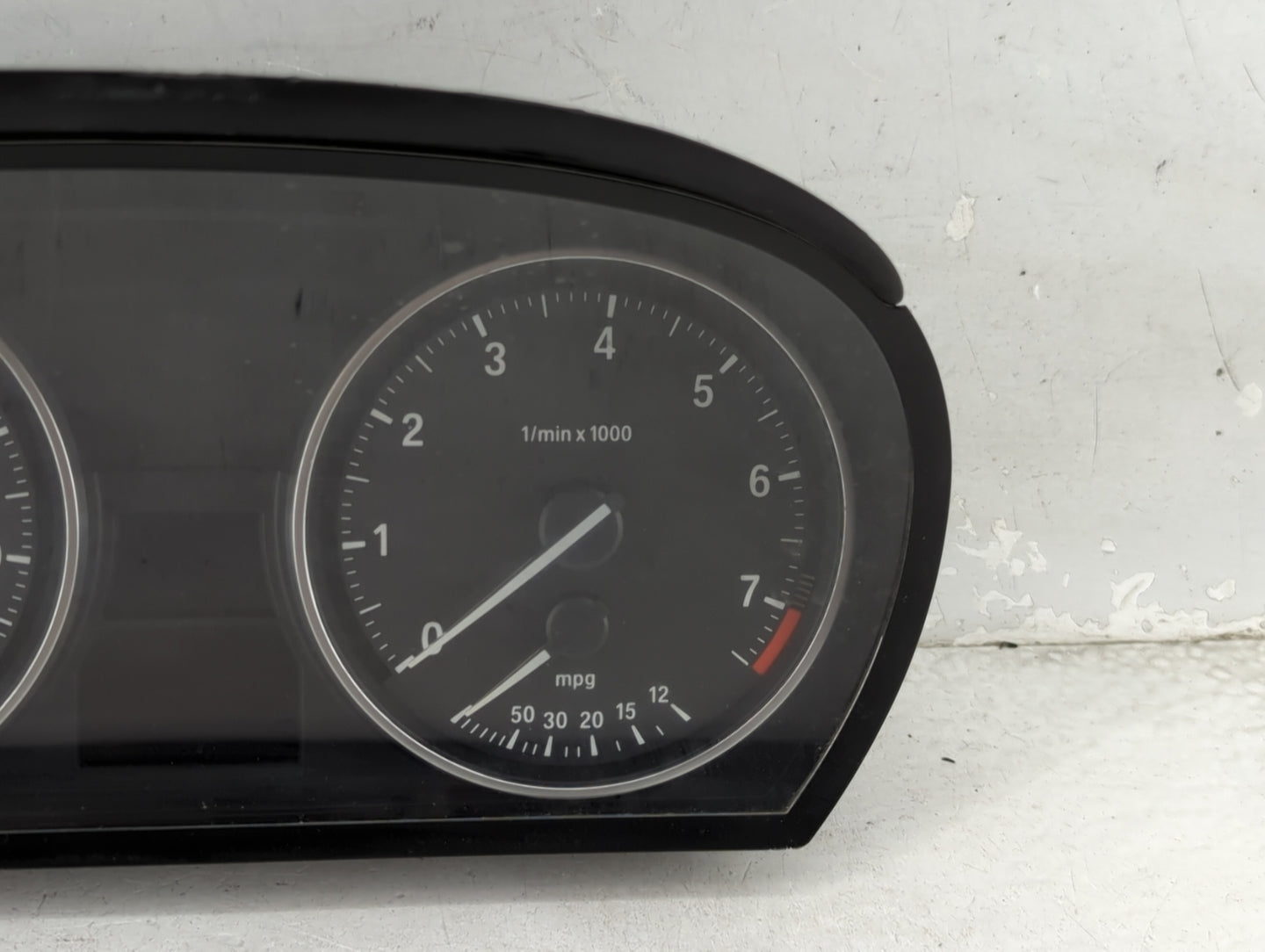 2007-2012 Bmw 328i Instrument Cluster Speedometer Gauges P/N:IK924236701C 9242367-01 Miles: Fits OEM Used Auto Parts - Oemus