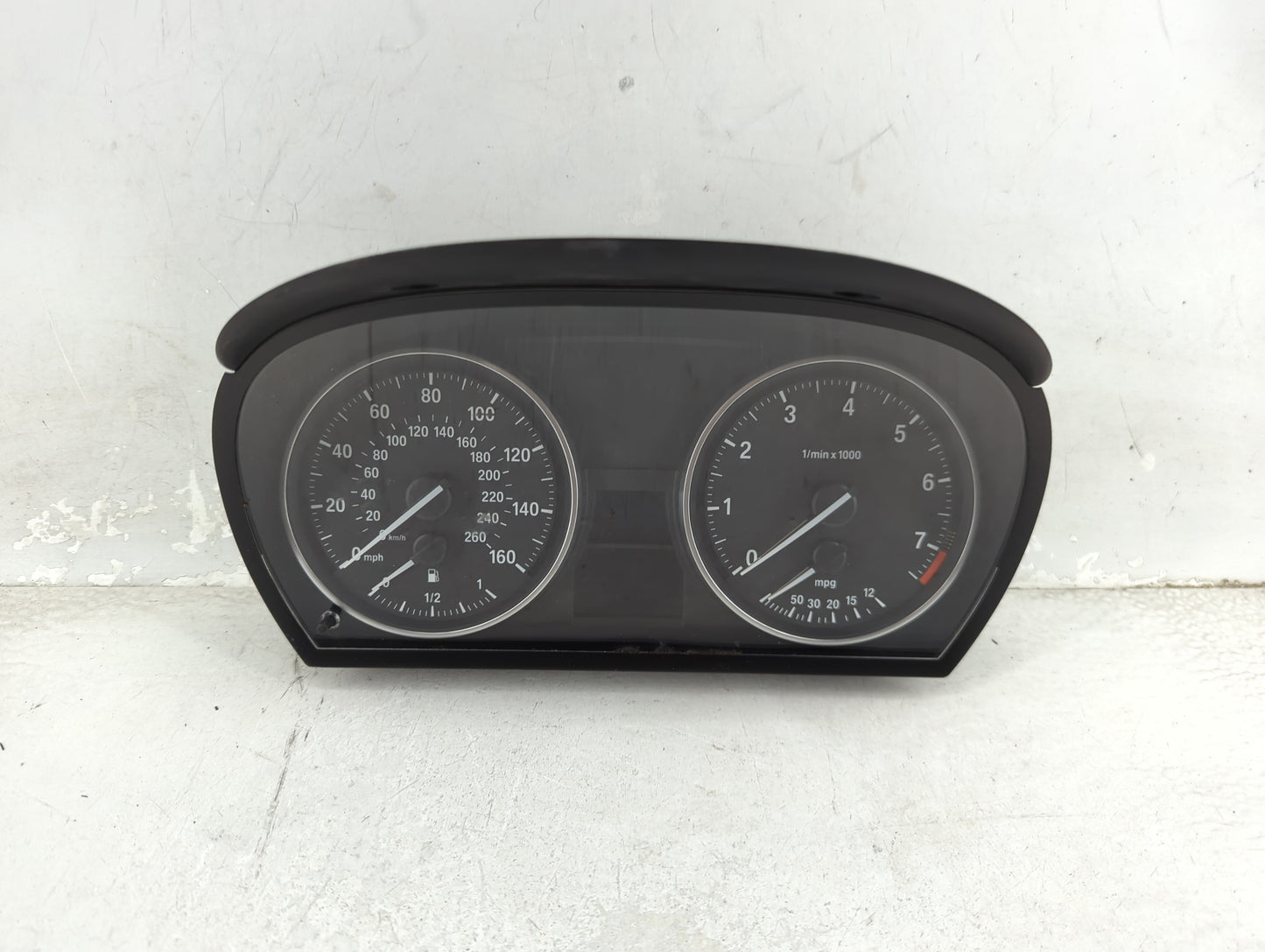 2007-2012 Bmw 328i Instrument Cluster Speedometer Gauges P/N:701 23 557 9242367-01 Miles: Fits Fits 2007 2008 2009 2010 2011