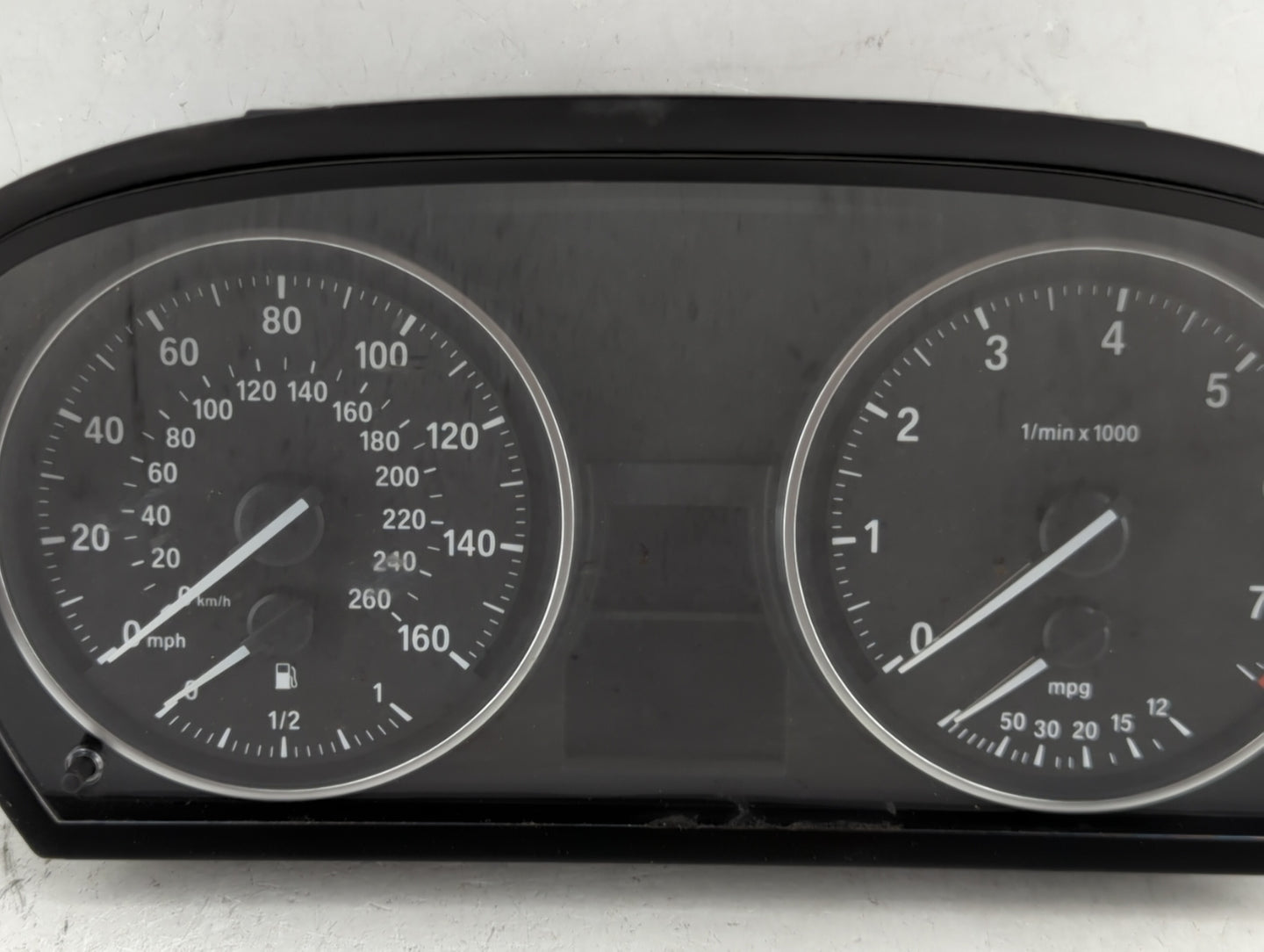 2007-2012 Bmw 328i Instrument Cluster Speedometer Gauges P/N:701 23 557 9242367-01 Miles: Fits Fits 2007 2008 2009 2010 2011
