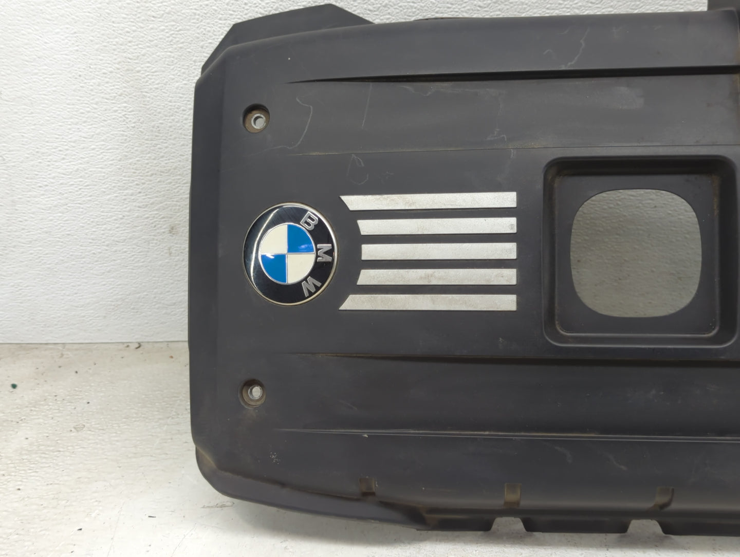 2011 Bmw 328i Engine Cover - Oemusedautoparts1.com
