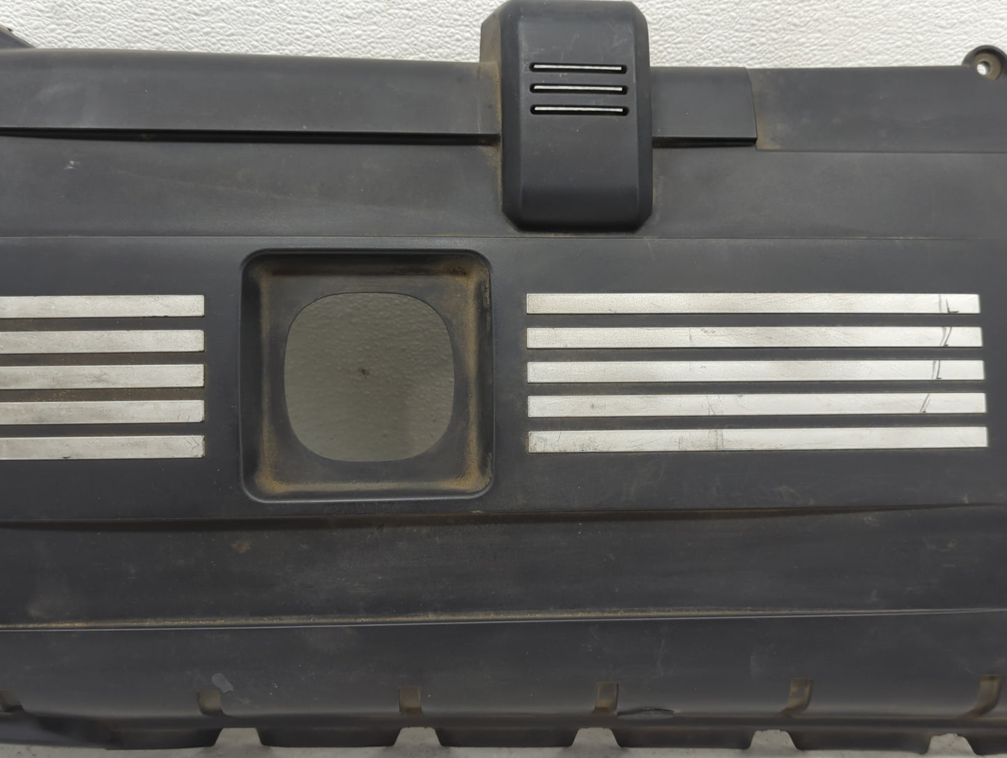 2011 Bmw 328i Engine Cover 1453230 - Oemusedautoparts1.com