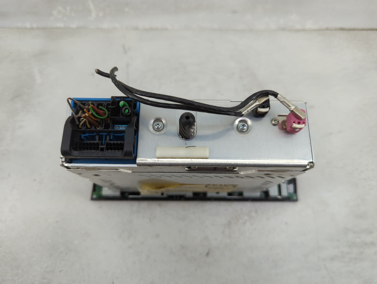 2010-2013 Bmw 328i Radio AM FM Cd Player Receiver Replacement P/N:132640 10 6512 9258179-01 Fits OEM Used Auto Parts - Oemus