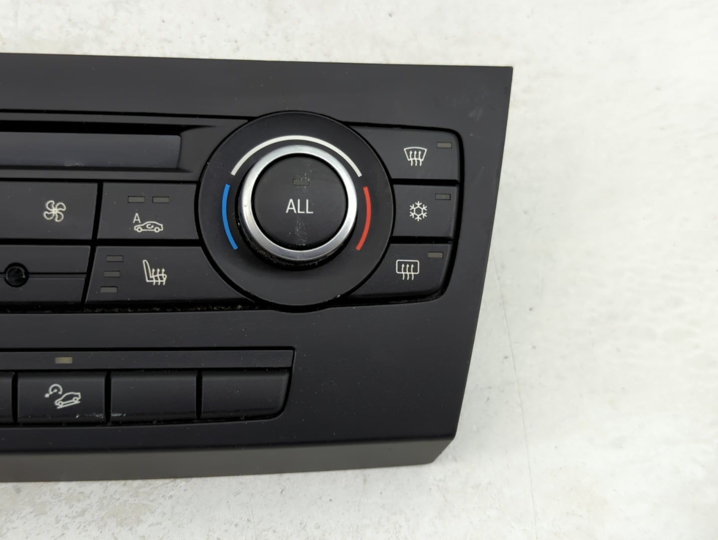 2010-2012 Bmw 328i Climate Control Module Temperature AC/Heater Replacement P/N:9250393-01 Fits Fits 2010 2011 2012 2013 201