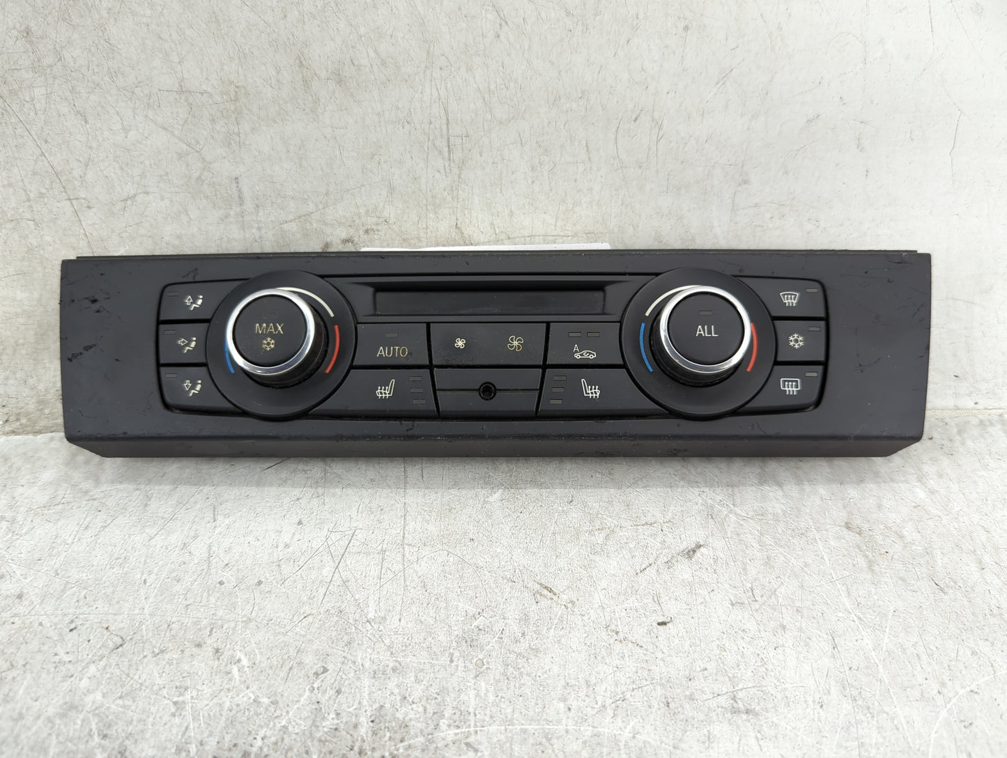 2011-2013 Bmw 328i Climate Control Module Temperature AC/Heater Replacement P/N:9250395-01 Fits Fits 2011 2012 2013 OEM Used