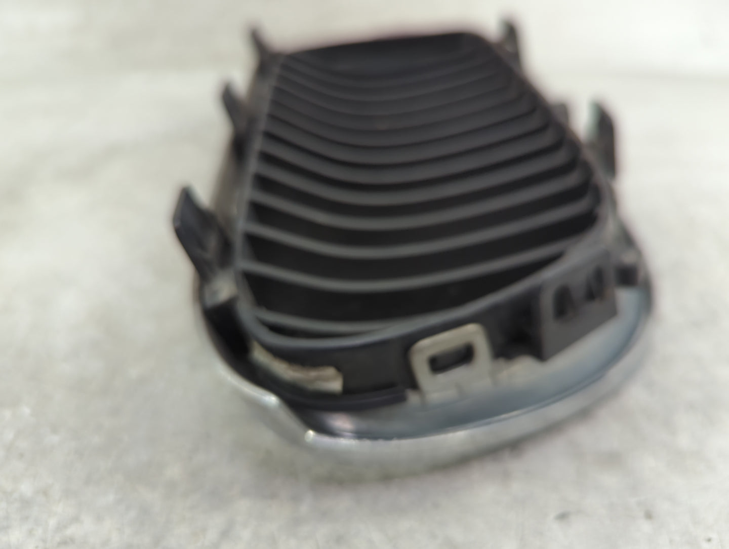 2011-2013 Bmw 328i Front Grille Bumper Not Included 1459656 - Oemusedautoparts1.com