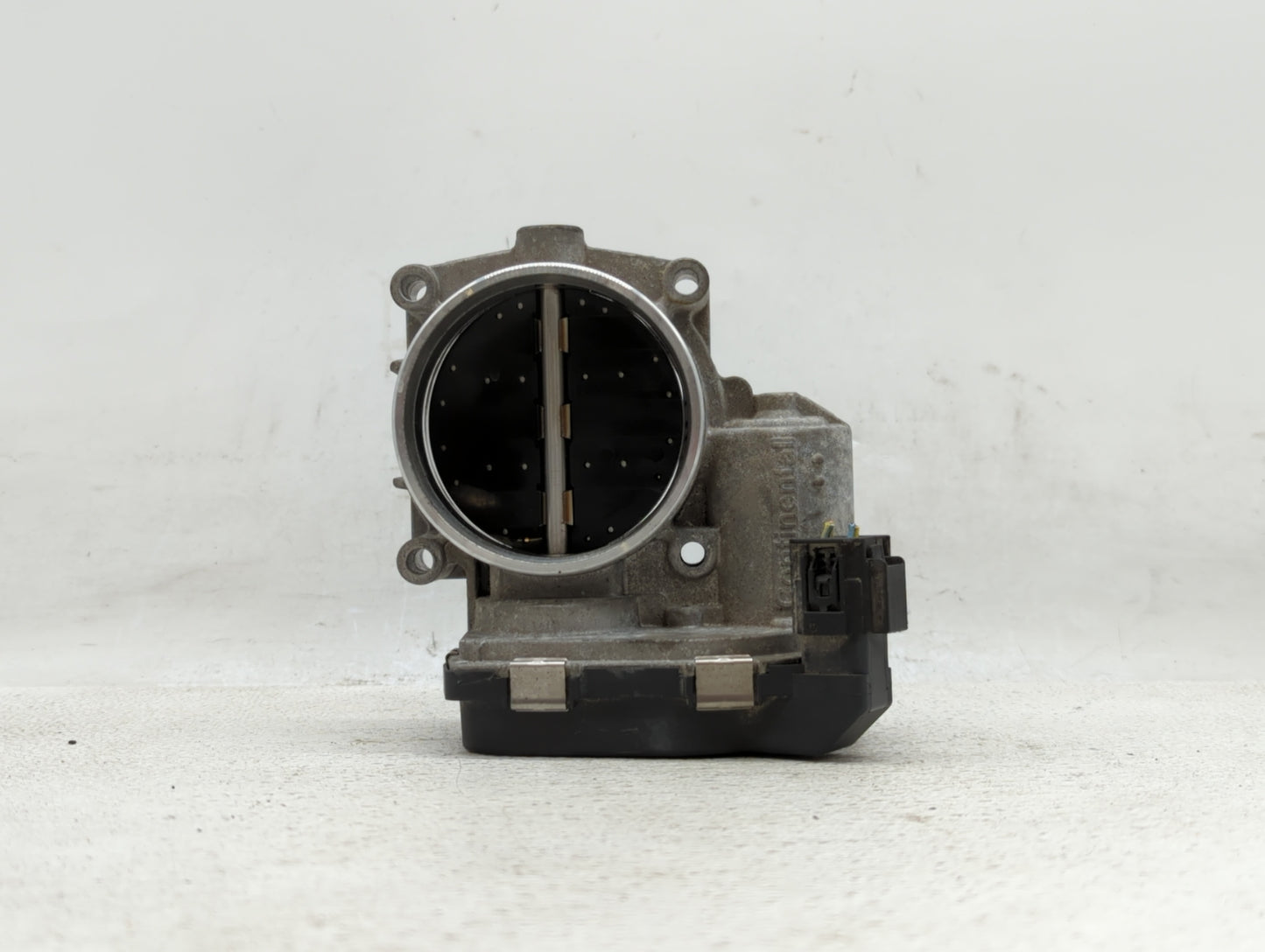 2007-2013 Bmw 328i Throttle Body P/N:1354 7556118-03 1354 7556118-04, 1354 7559118-04 Fits Fits 2007 2008 2009 2010 2011 201