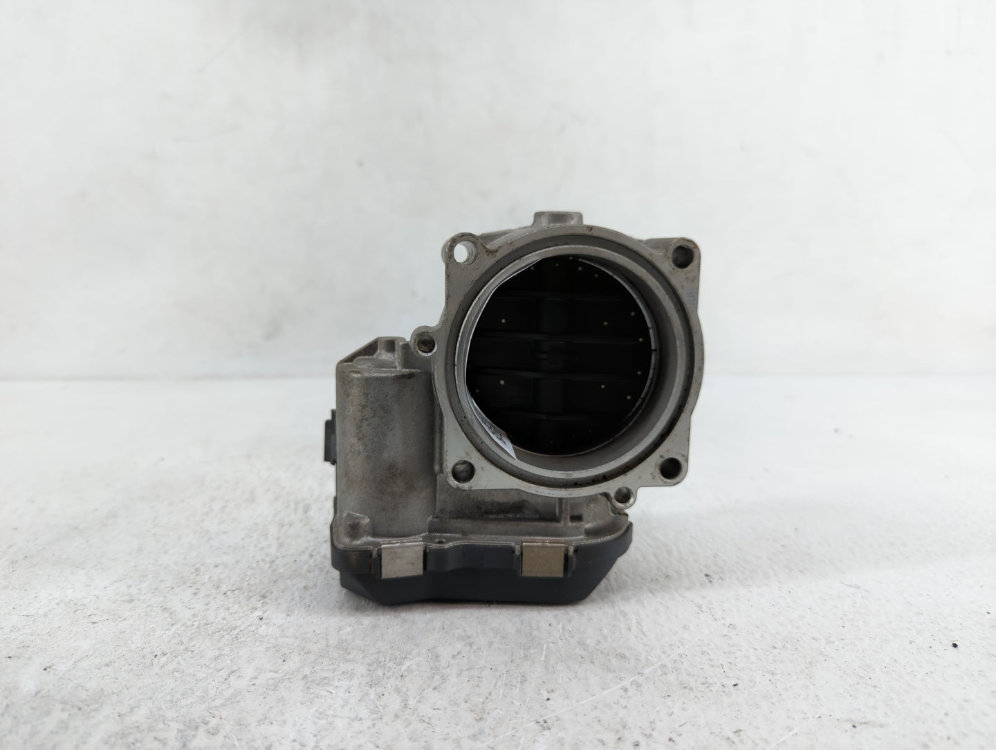 2007-2013 Bmw 328i Throttle Body P/N:1354 7556118-03 1354 7556118-04, 12394 04610 Fits Fits 2007 2008 2009 2010 2011 2012 20