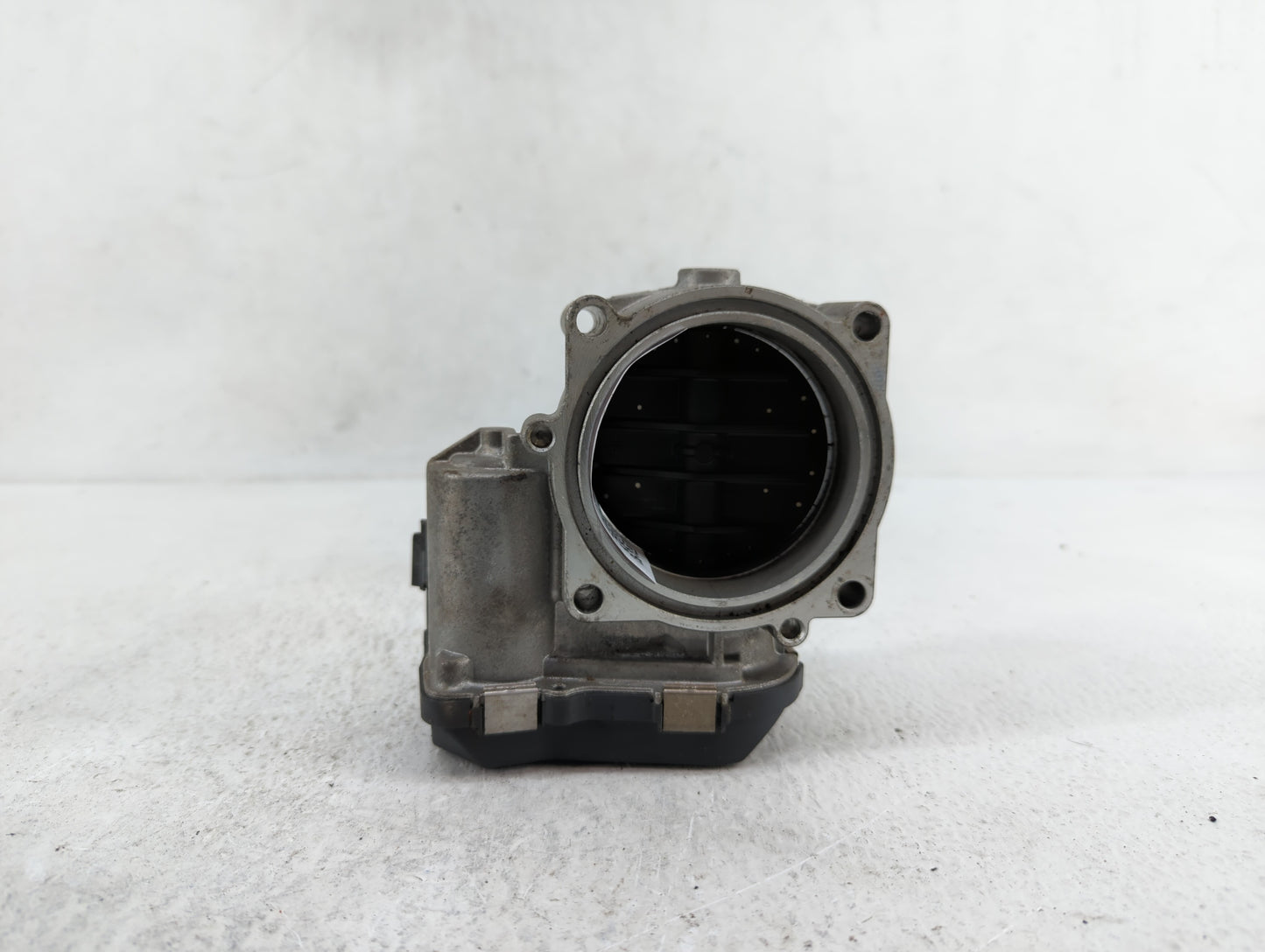 2007-2013 Bmw 328i Throttle Body P/N:1354 7556118-03 1354 7556118-04, 12394 04610 Fits Fits 2007 2008 2009 2010 2011 2012 20