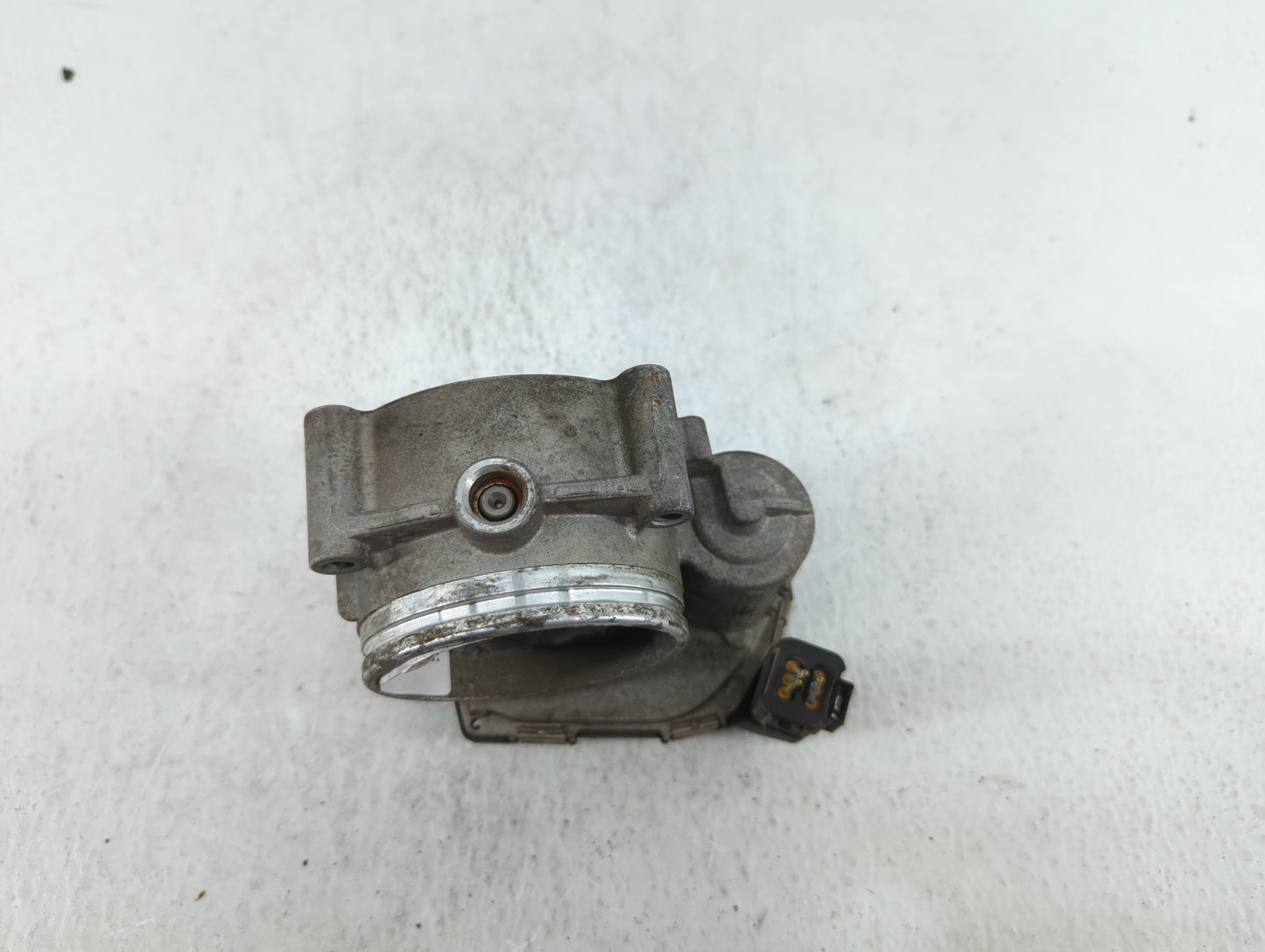 2007-2013 Bmw 328i Throttle Body P/N:1354 7556118-03 1354 7556118-04, 1354 7559118-04 Fits Fits 2007 2008 2009 2010 2011 201