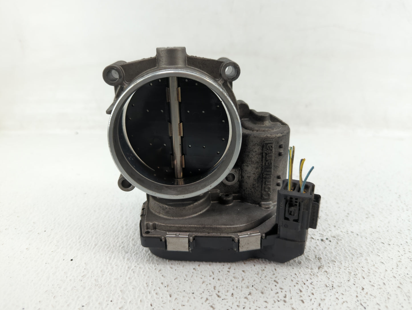 2007-2013 Bmw 328i Throttle Body P/N:1354 7556118-04 1354 7556118-03 Fits Fits 2007 2008 2009 2010 2011 2012 2013 OEM Used A