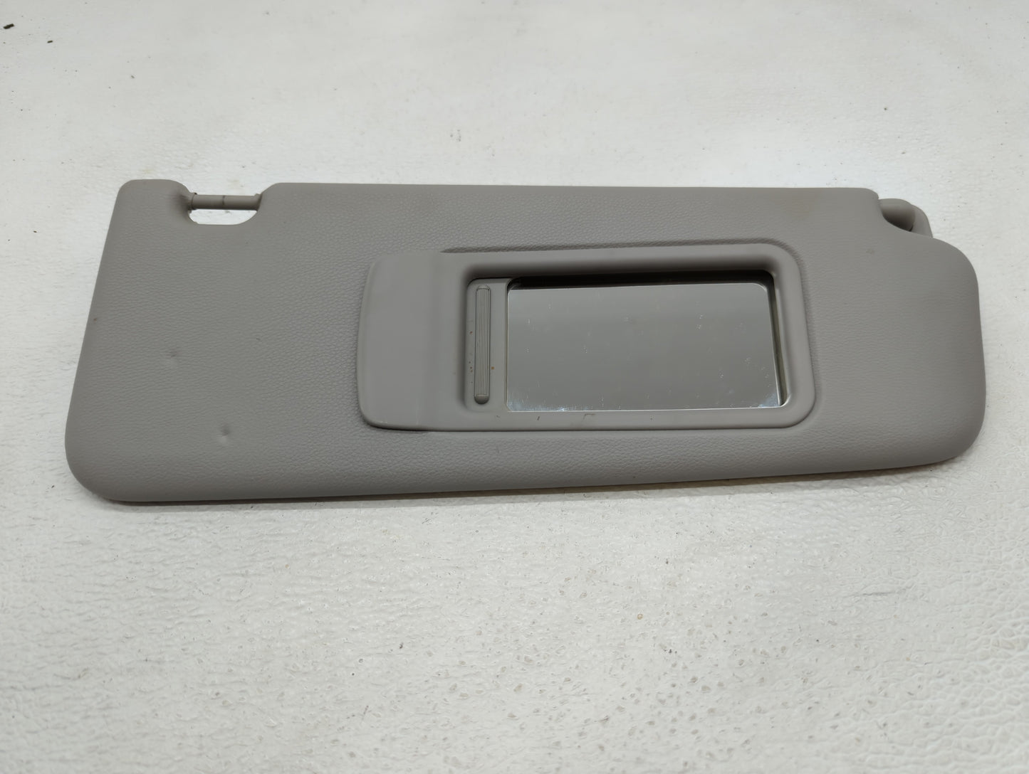 2007-2011 Bmw 328i Sun Visor Shade Replacement Passenger Right Mirror Fits OEM Used Auto Parts - Oemusedautoparts1.com