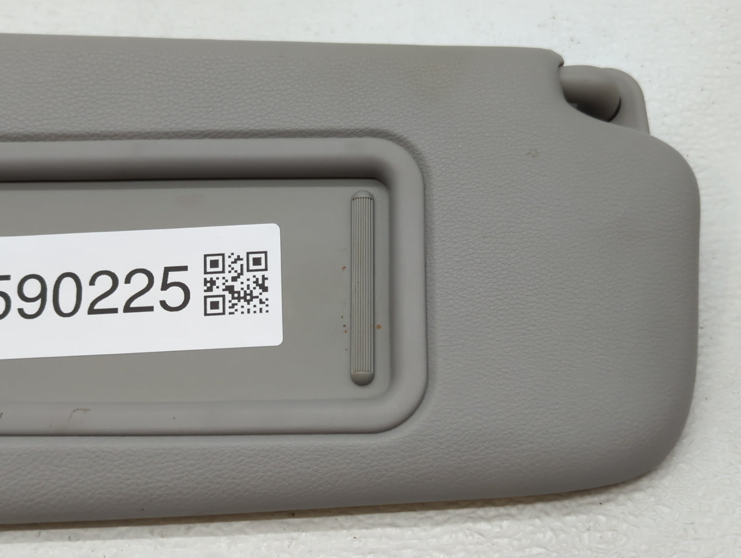 2007-2011 Bmw 328i Sun Visor Shade Replacement Passenger Right Mirror Fits OEM Used Auto Parts - Oemusedautoparts1.com