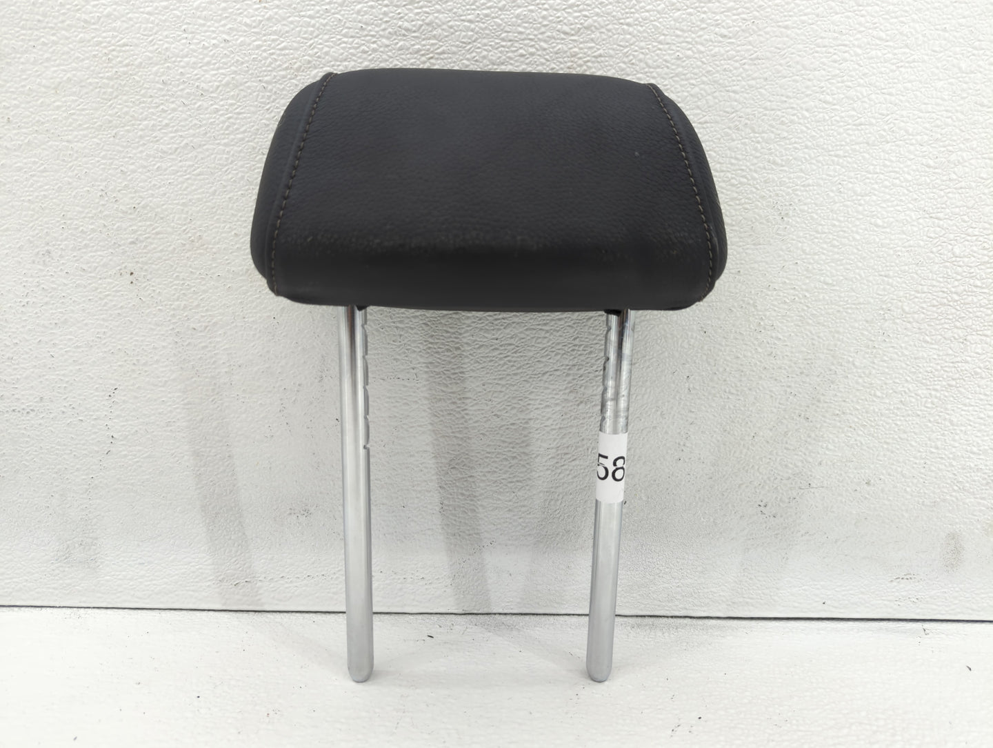 2007-2013 Bmw 328i Headrest Head Rest Front Driver Passenger Seat Fits Fits 2007 2008 2009 2010 2011 2012 2013 OEM Used Auto