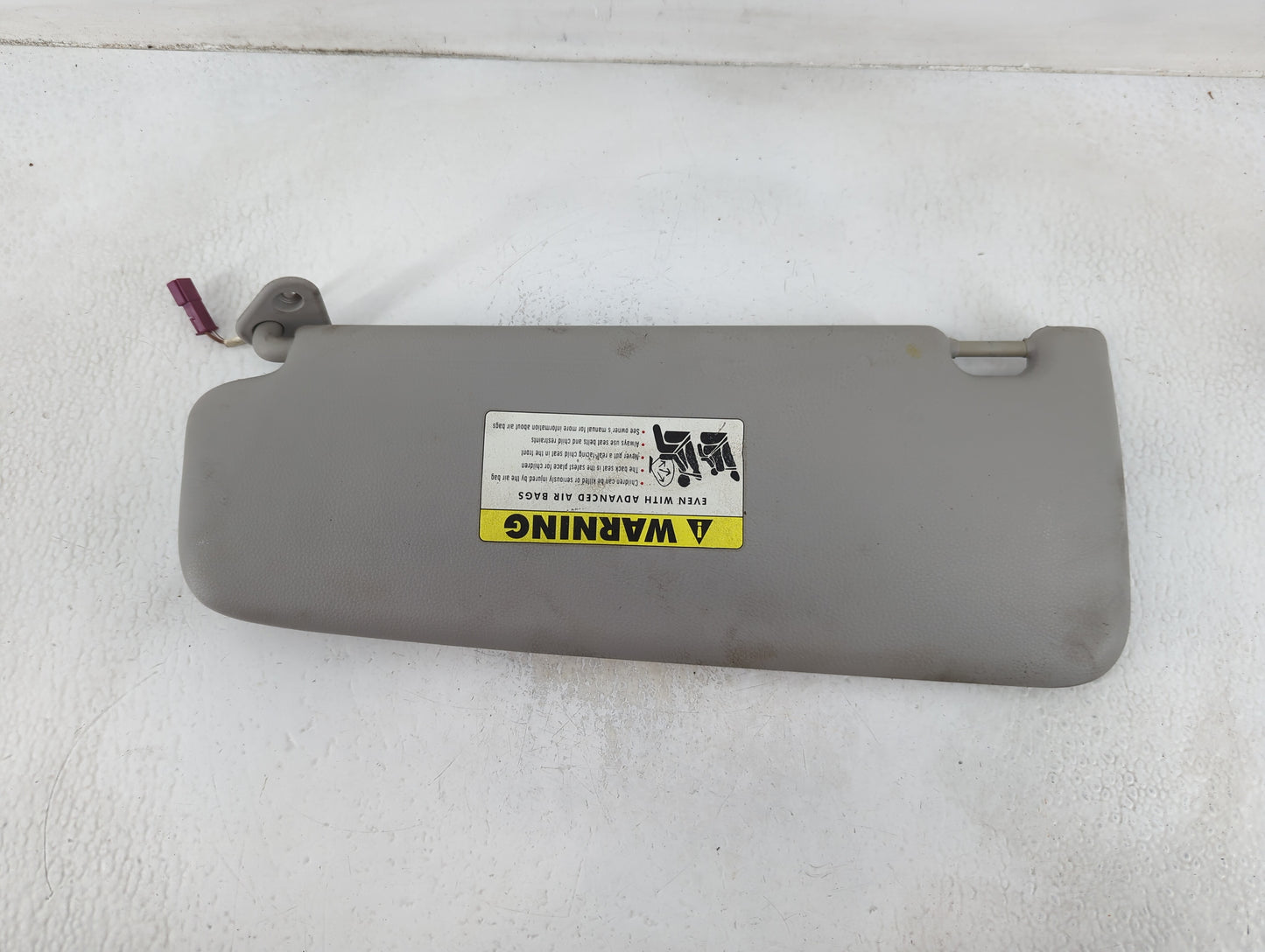 2007-2011 Bmw 328i Sun Visor Shade Replacement Passenger Right Mirror Fits OEM Used Auto Parts - Oemusedautoparts1.com