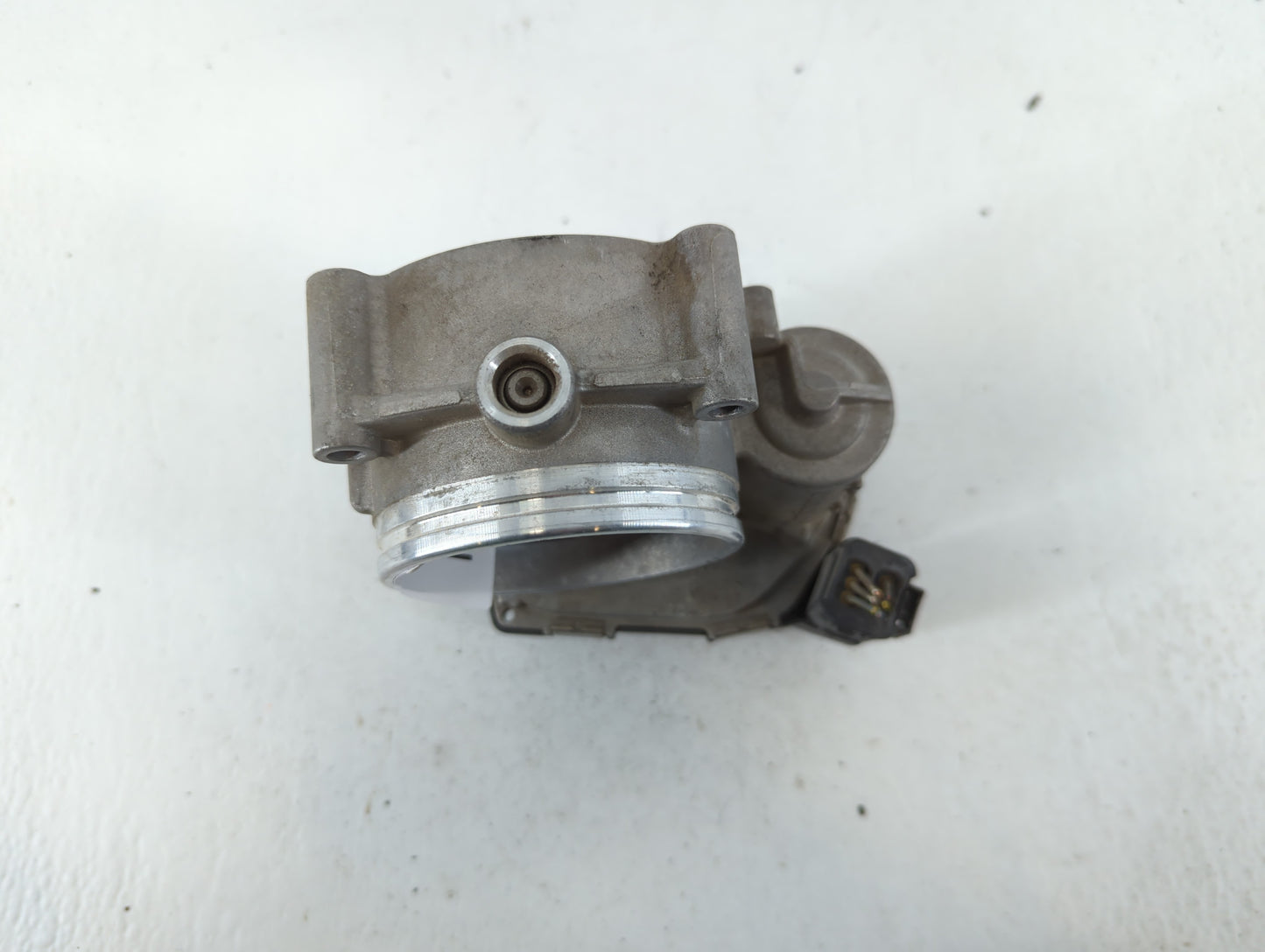 2007-2013 Bmw 328i Throttle Body P/N:A2C53356722 1354 7556118-04 Fits Fits 2007 2008 2009 2010 2011 2012 2013 OEM Used Auto 