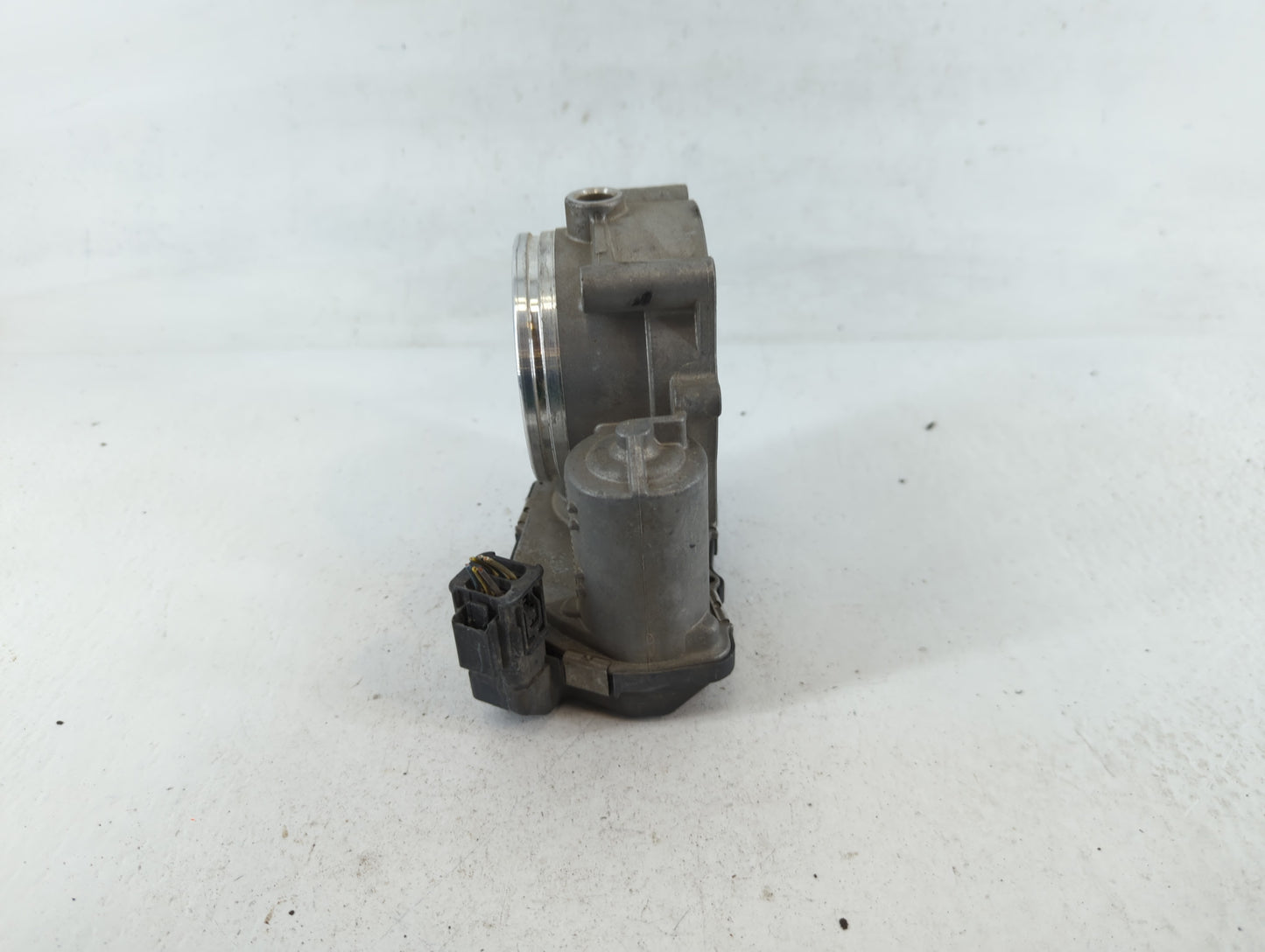 2007-2013 Bmw 328i Throttle Body P/N:A2C53356722 1354 7556118-04 Fits Fits 2007 2008 2009 2010 2011 2012 2013 OEM Used Auto 