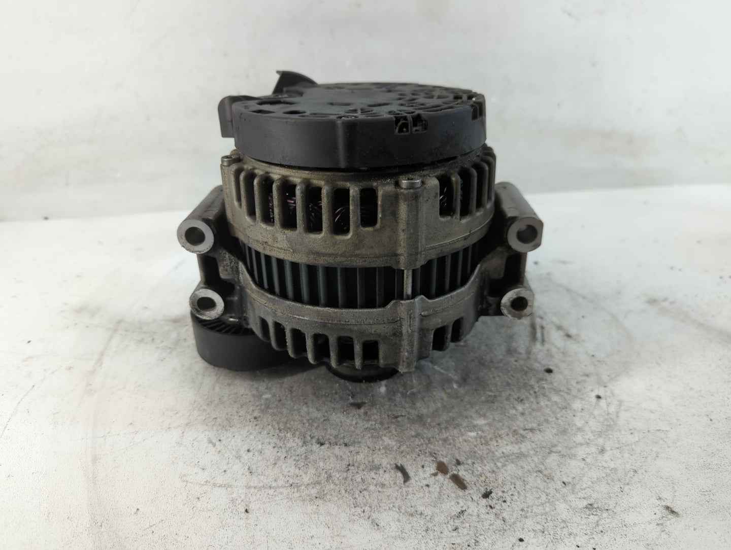 2007-2013 Bmw 328i Alternator Replacement Generator Charging Assembly Engine OEM Fits Fits 2007 2008 2009 2010 2011 2012 201